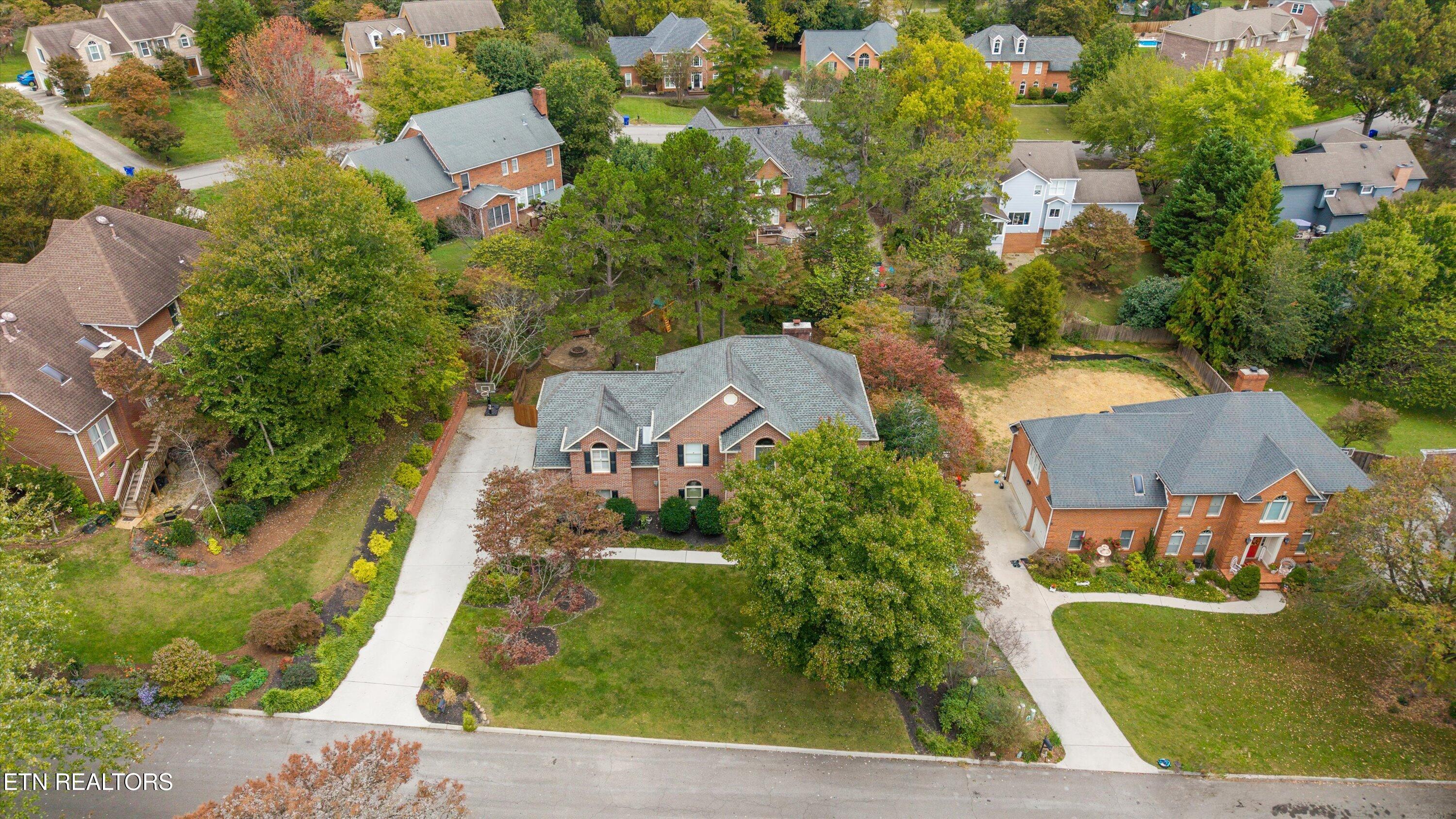 11919 Burnside Place