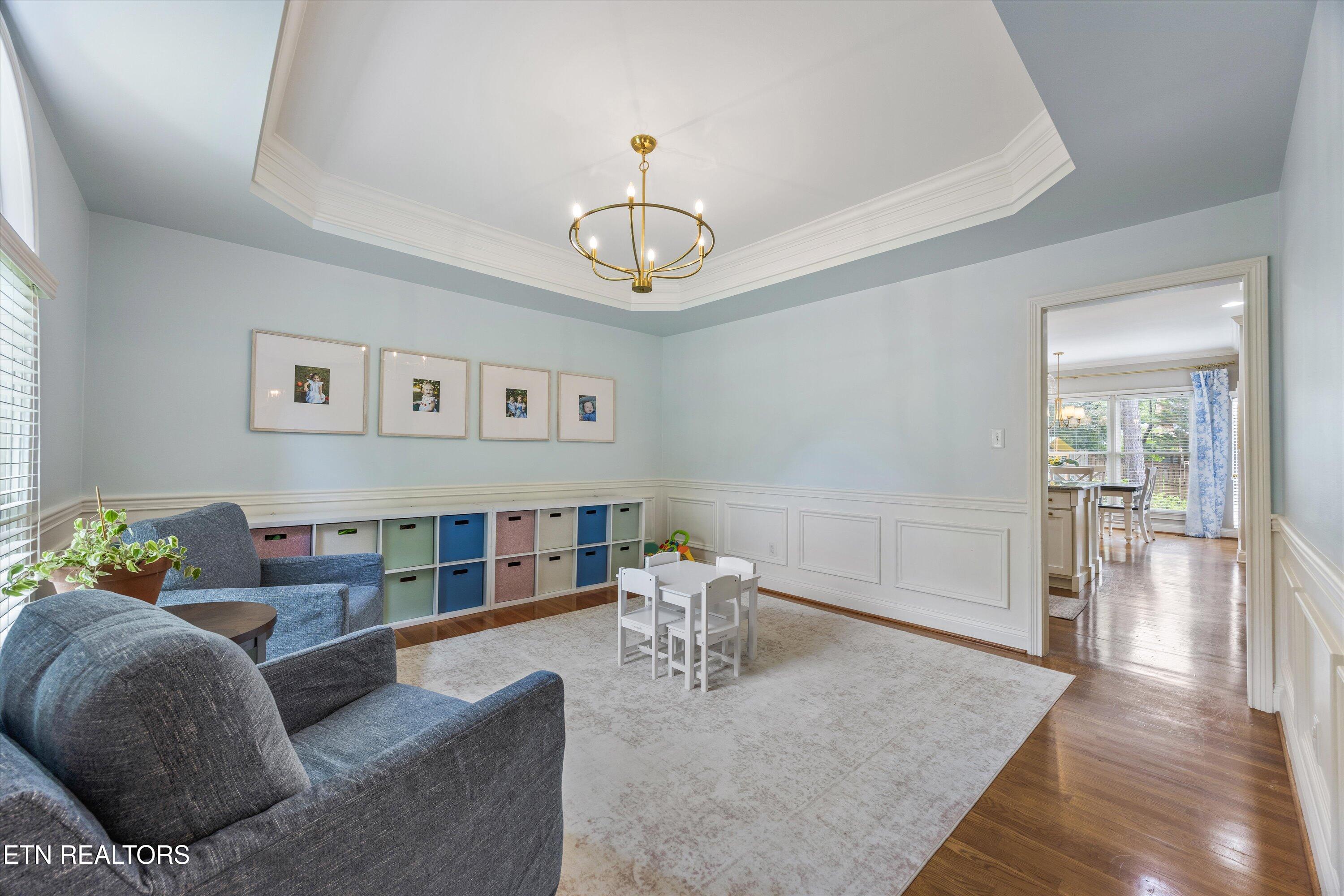 11919 Burnside Place