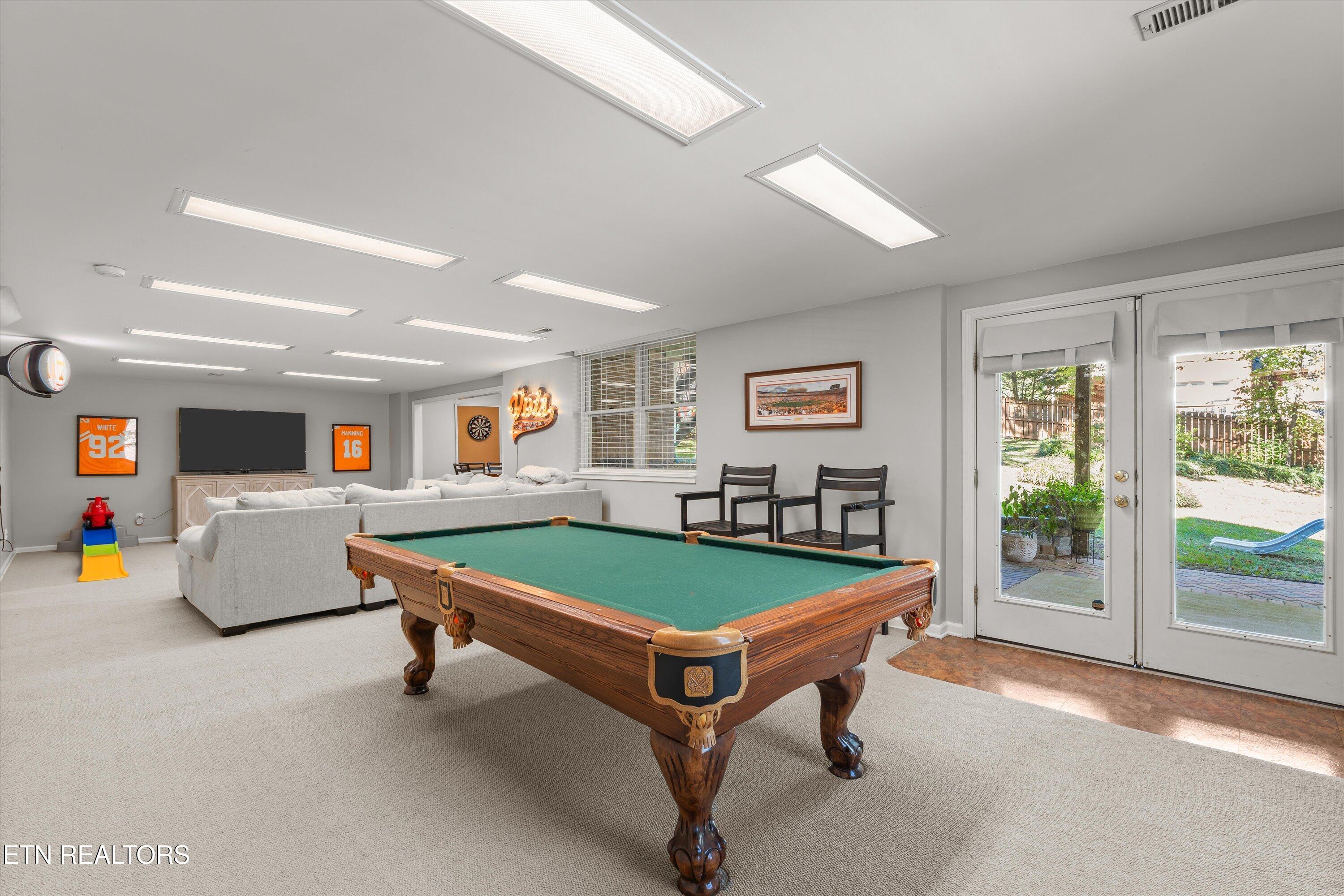 11919 Burnside Place