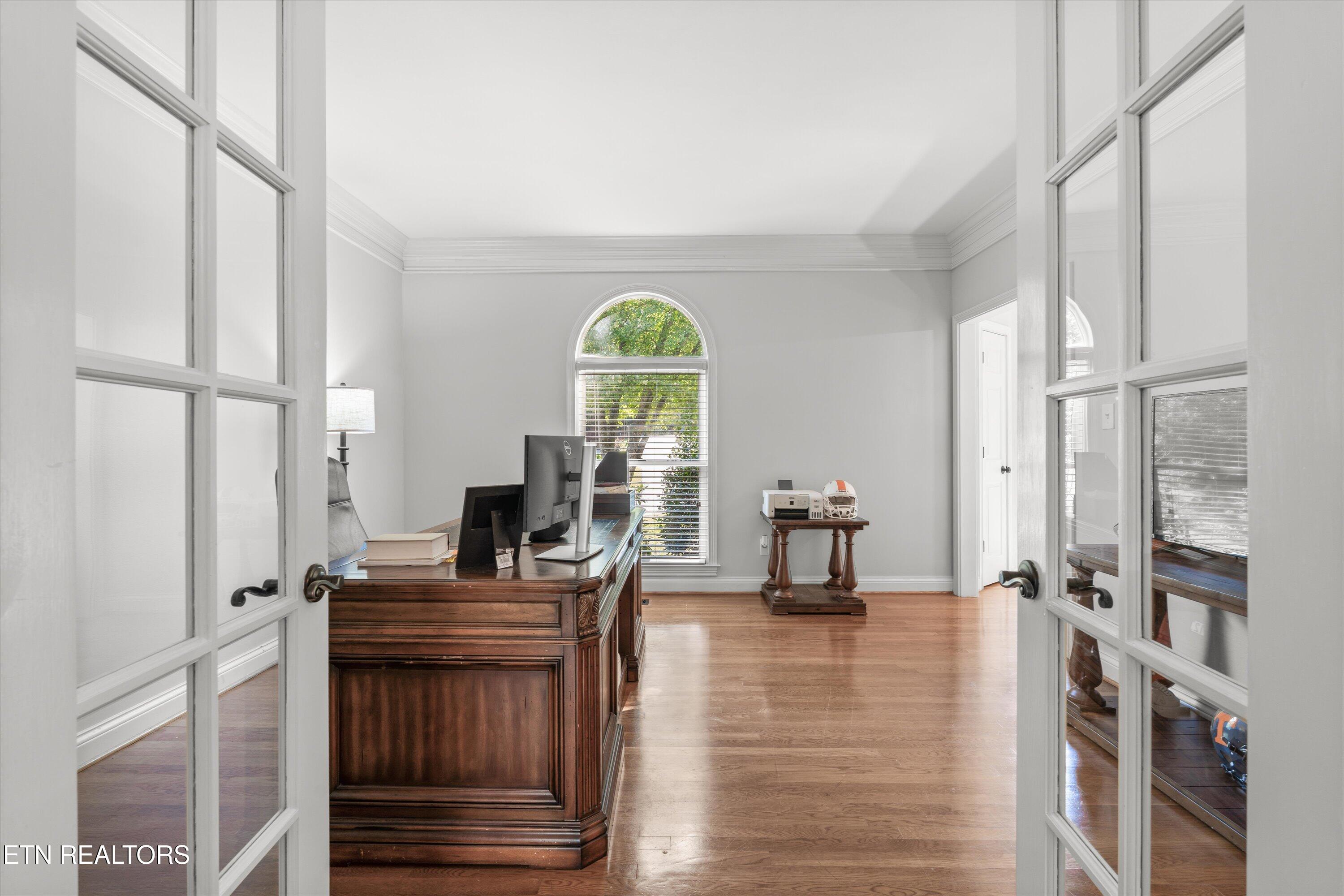 11919 Burnside Place