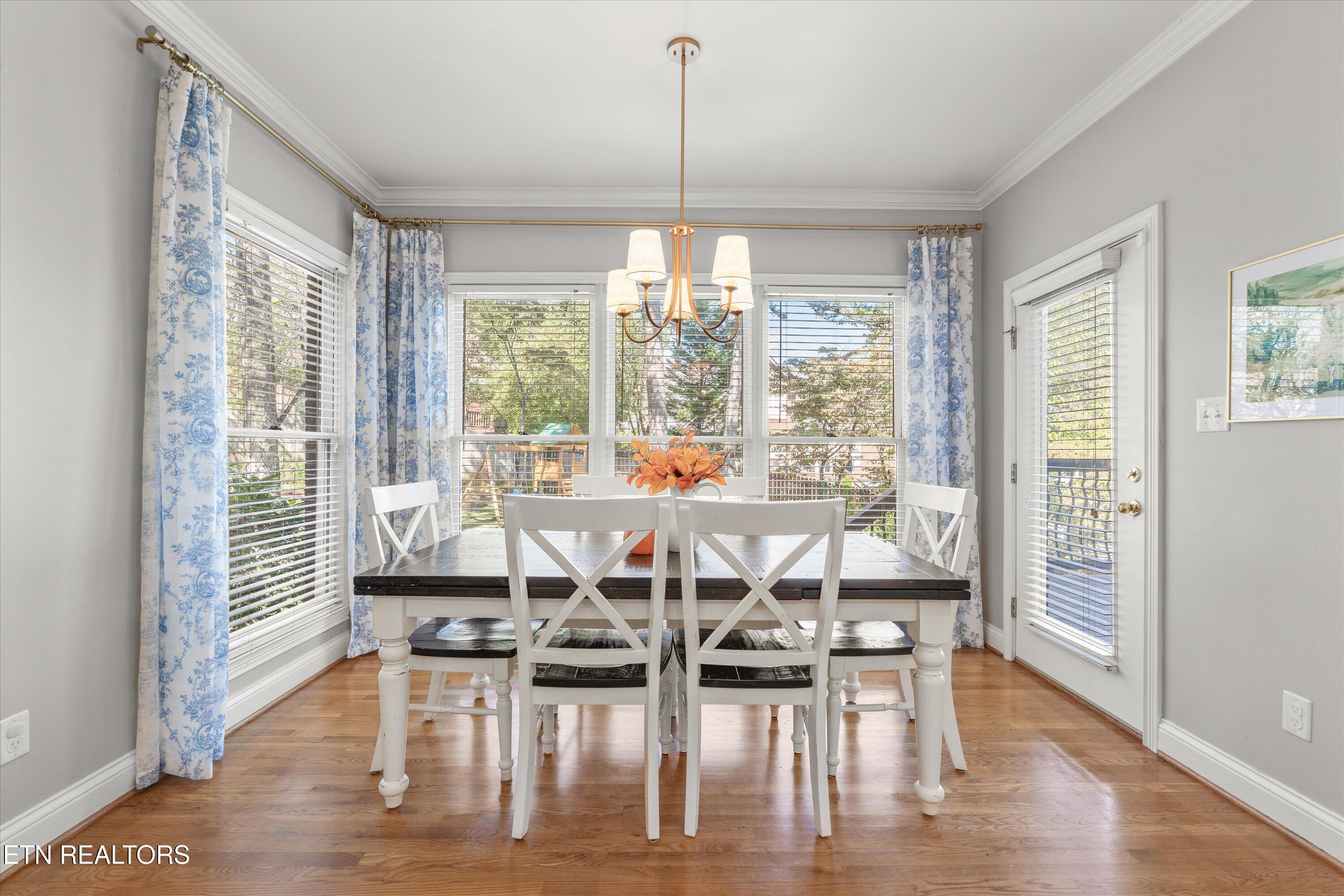 11919 Burnside Place