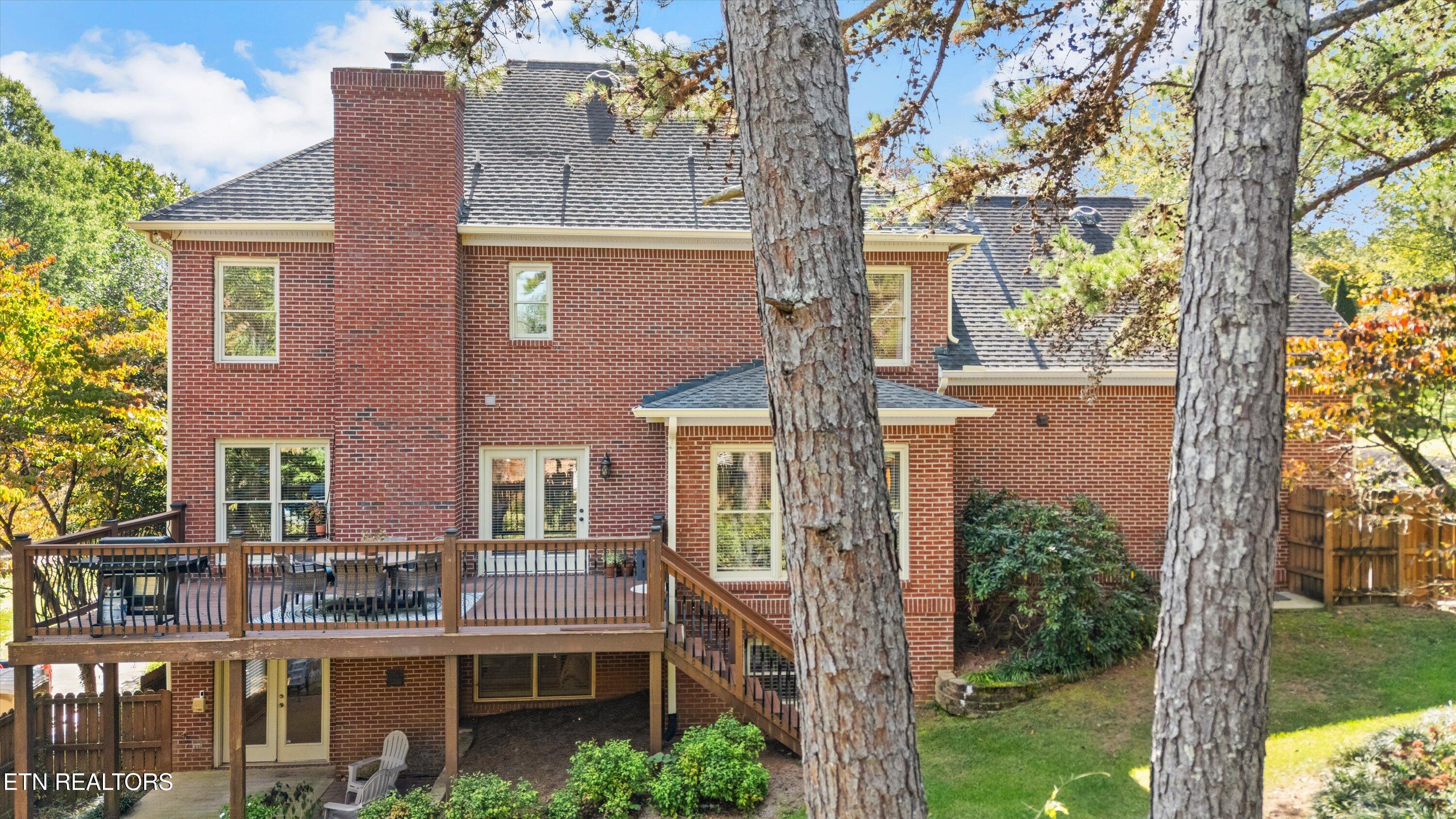 11919 Burnside Place