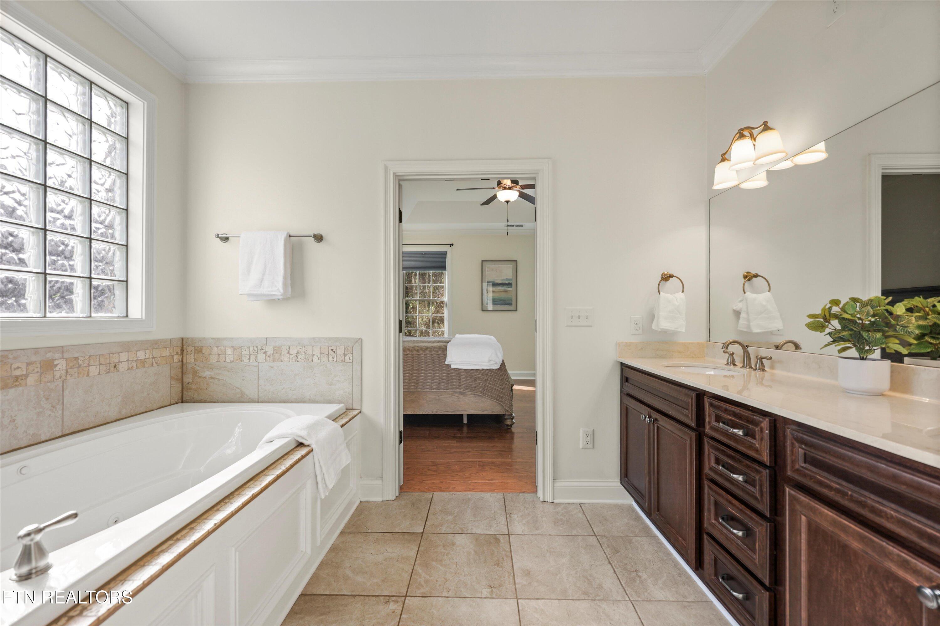 11338 Shady Slope Way