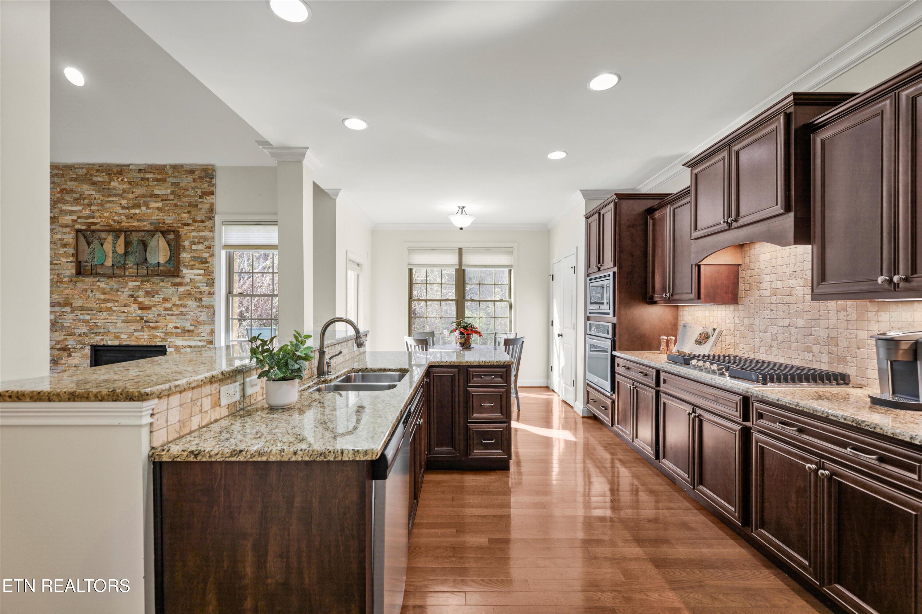 11338 Shady Slope Way