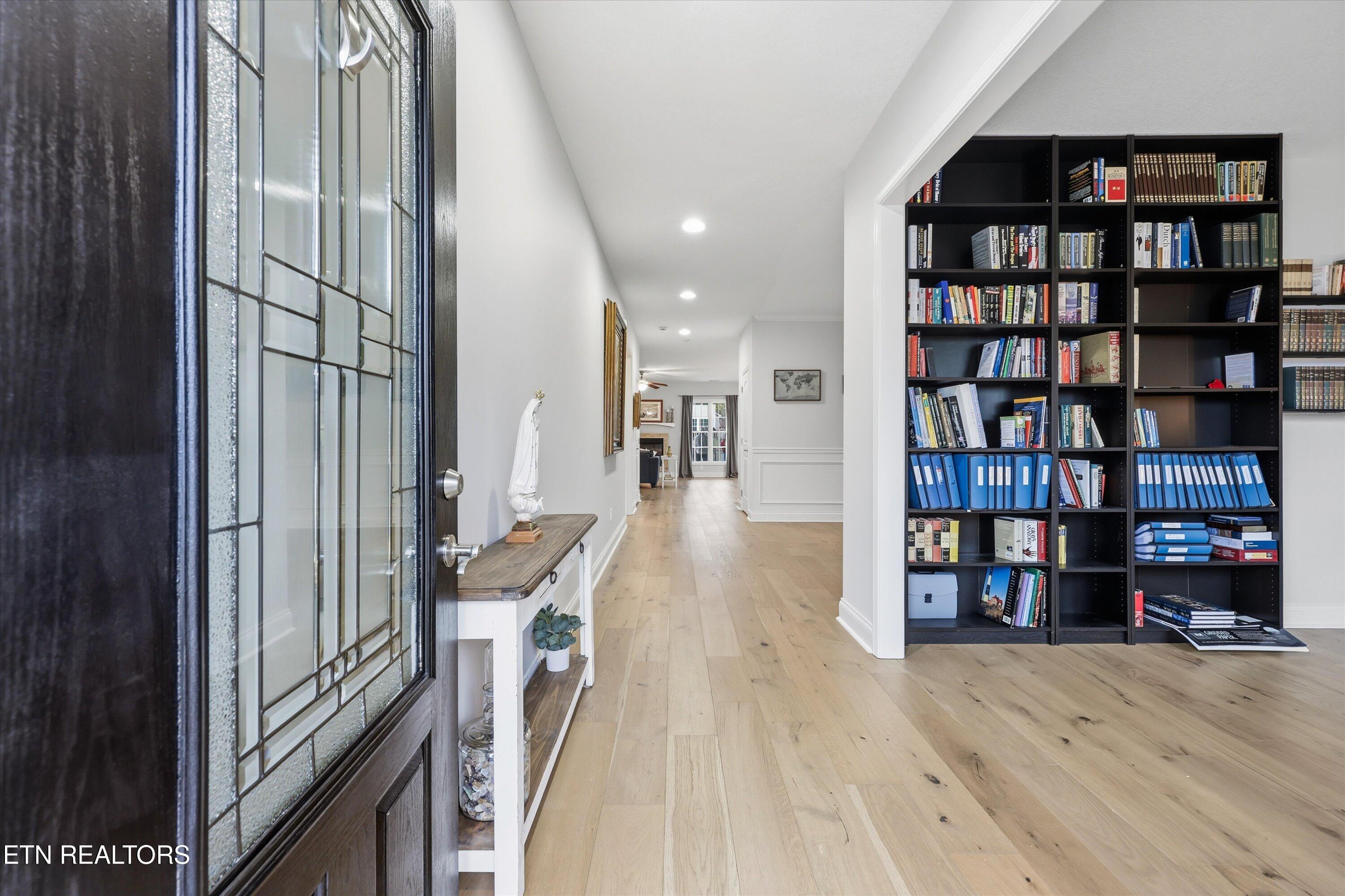 2042 Gusty Wind Lane