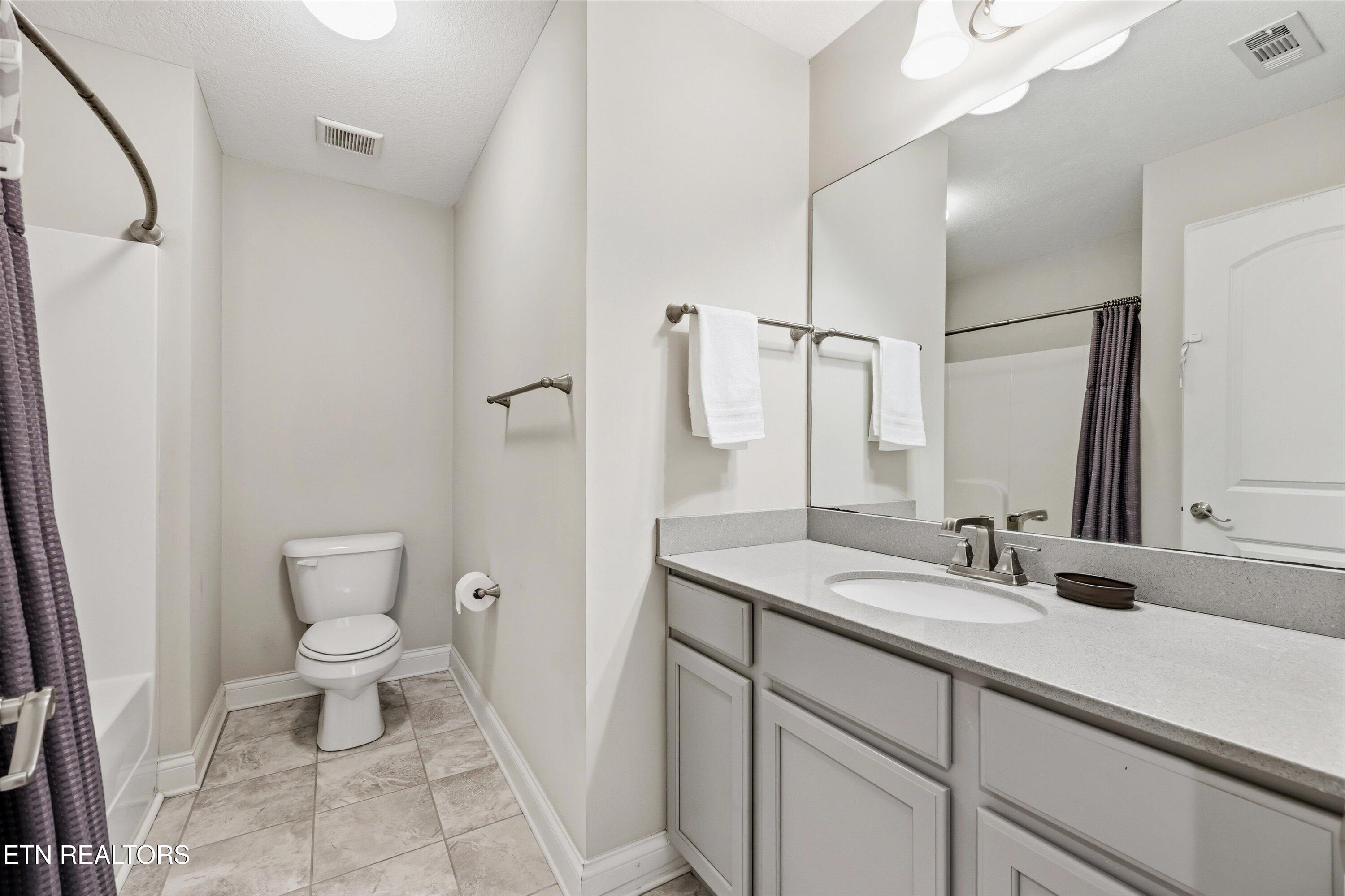 2042 Gusty Wind Lane