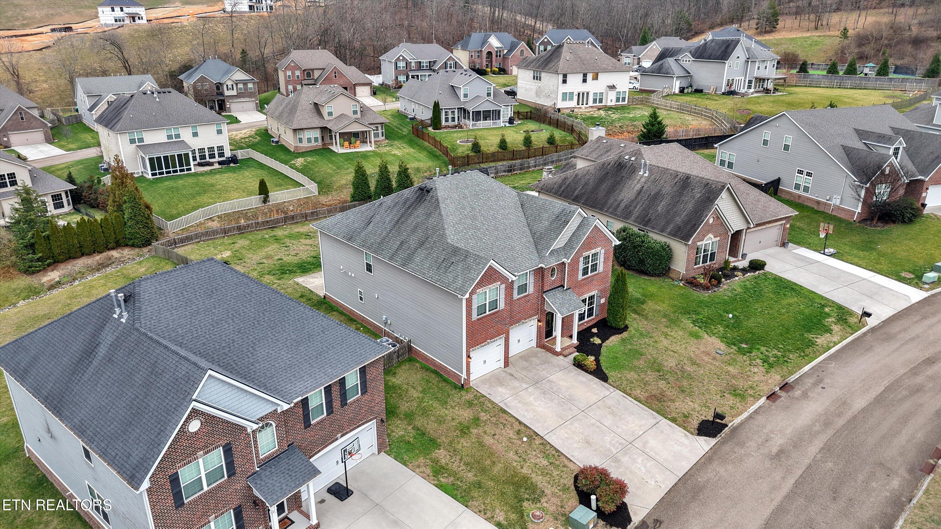 2042 Gusty Wind Lane