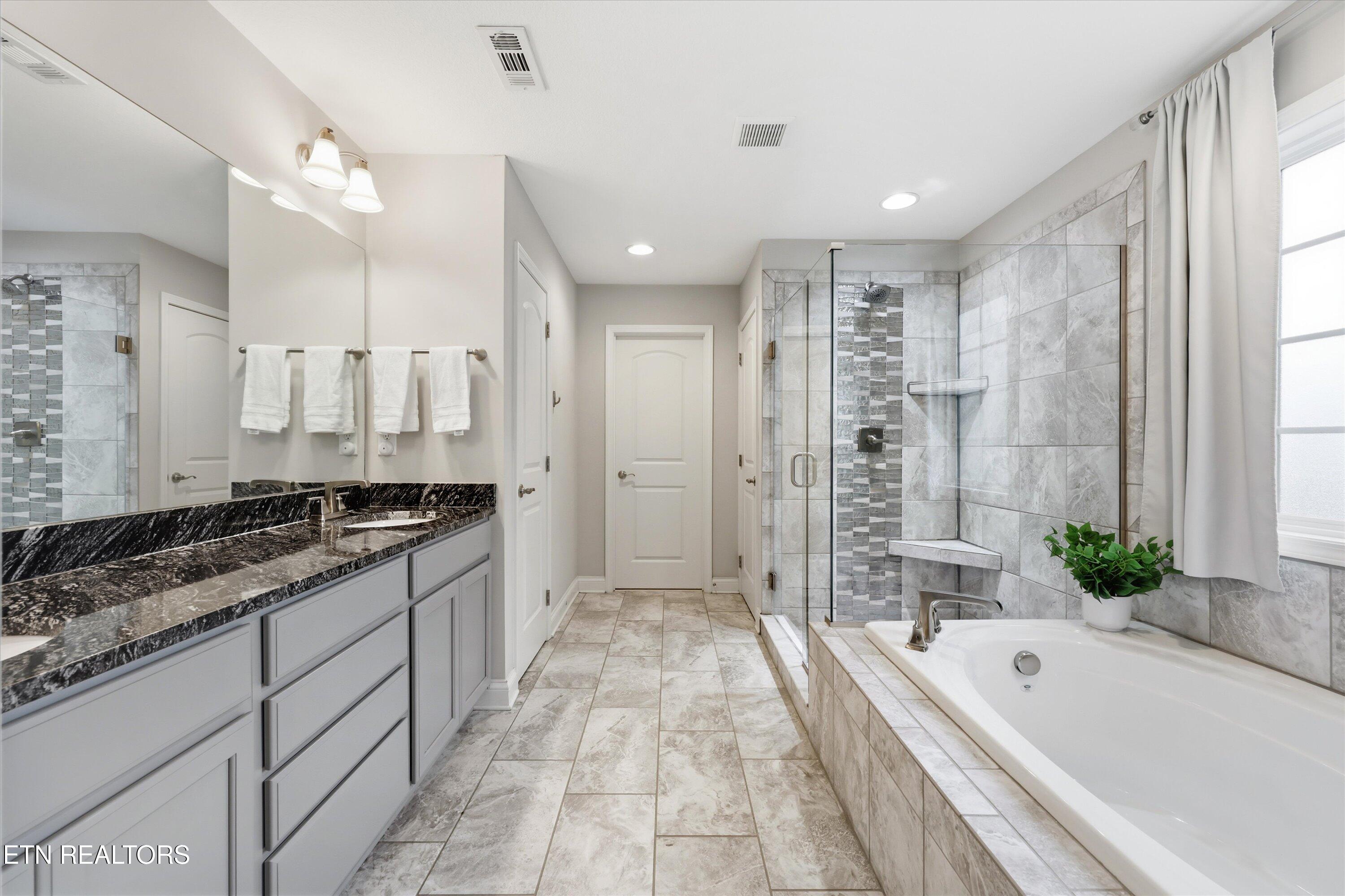 2042 Gusty Wind Lane