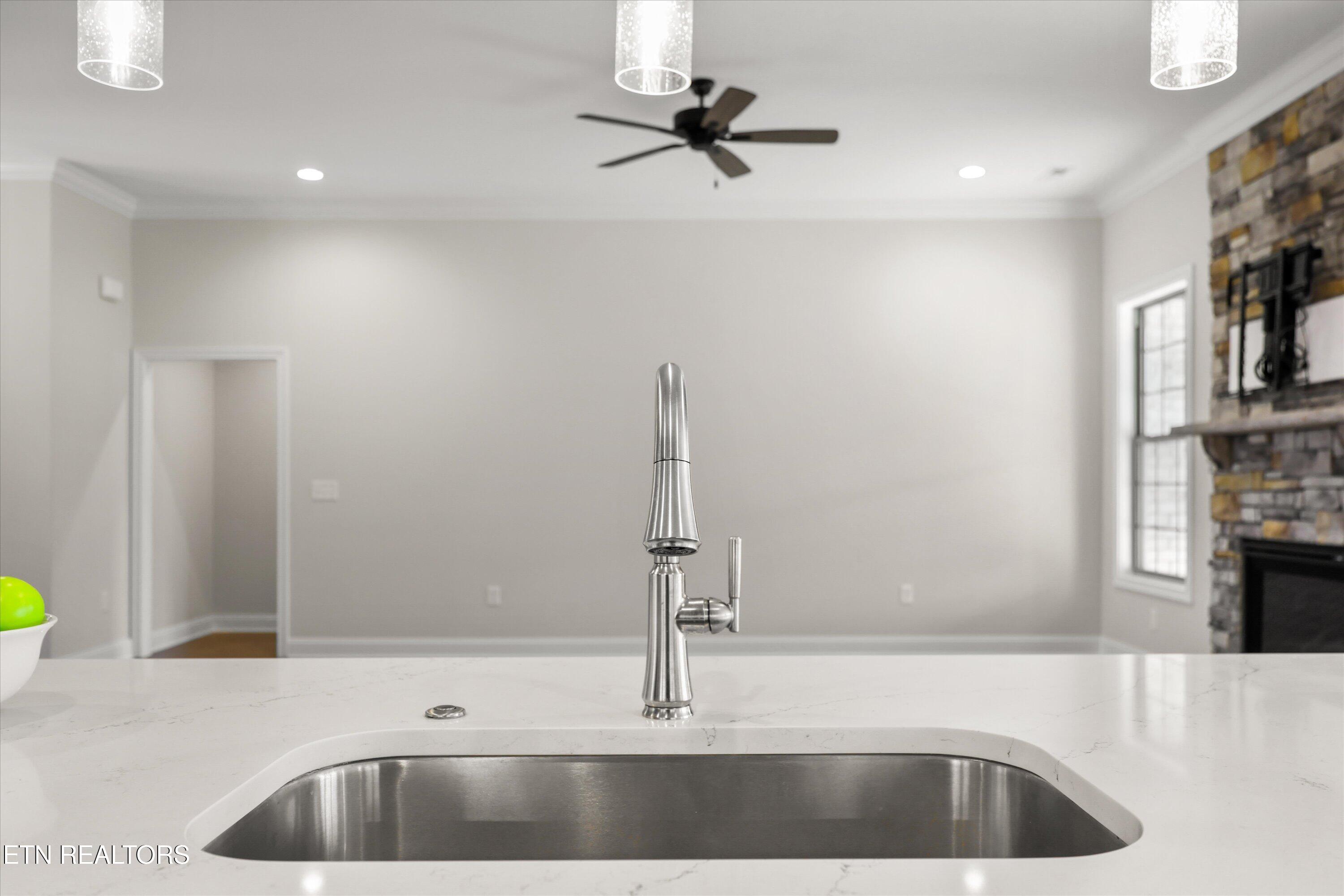 12054 Avery Manor Lane