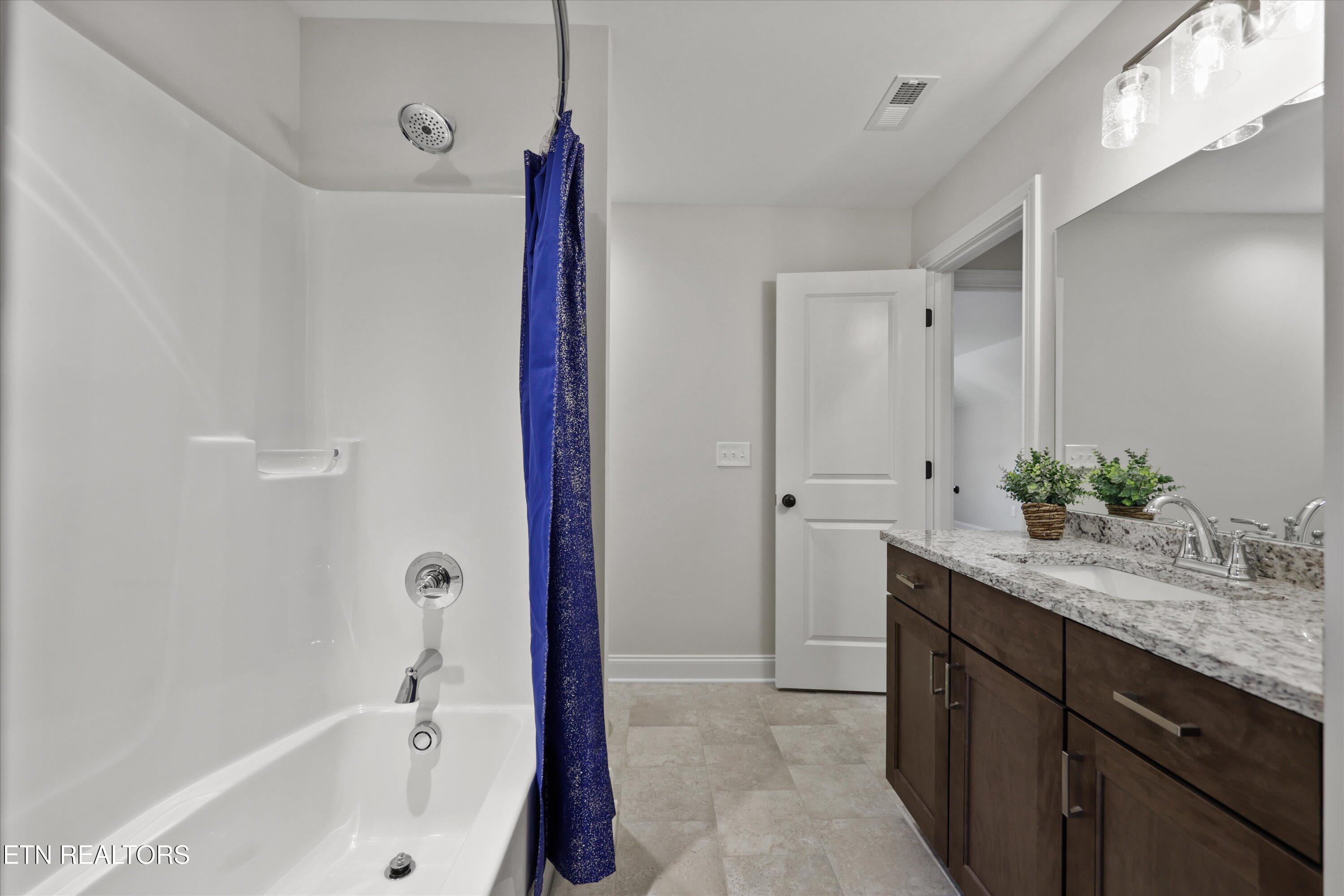 12054 Avery Manor Lane