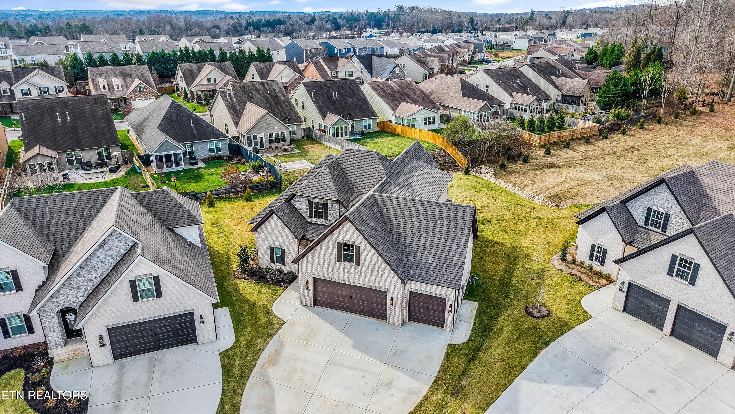 12054 Avery Manor Lane