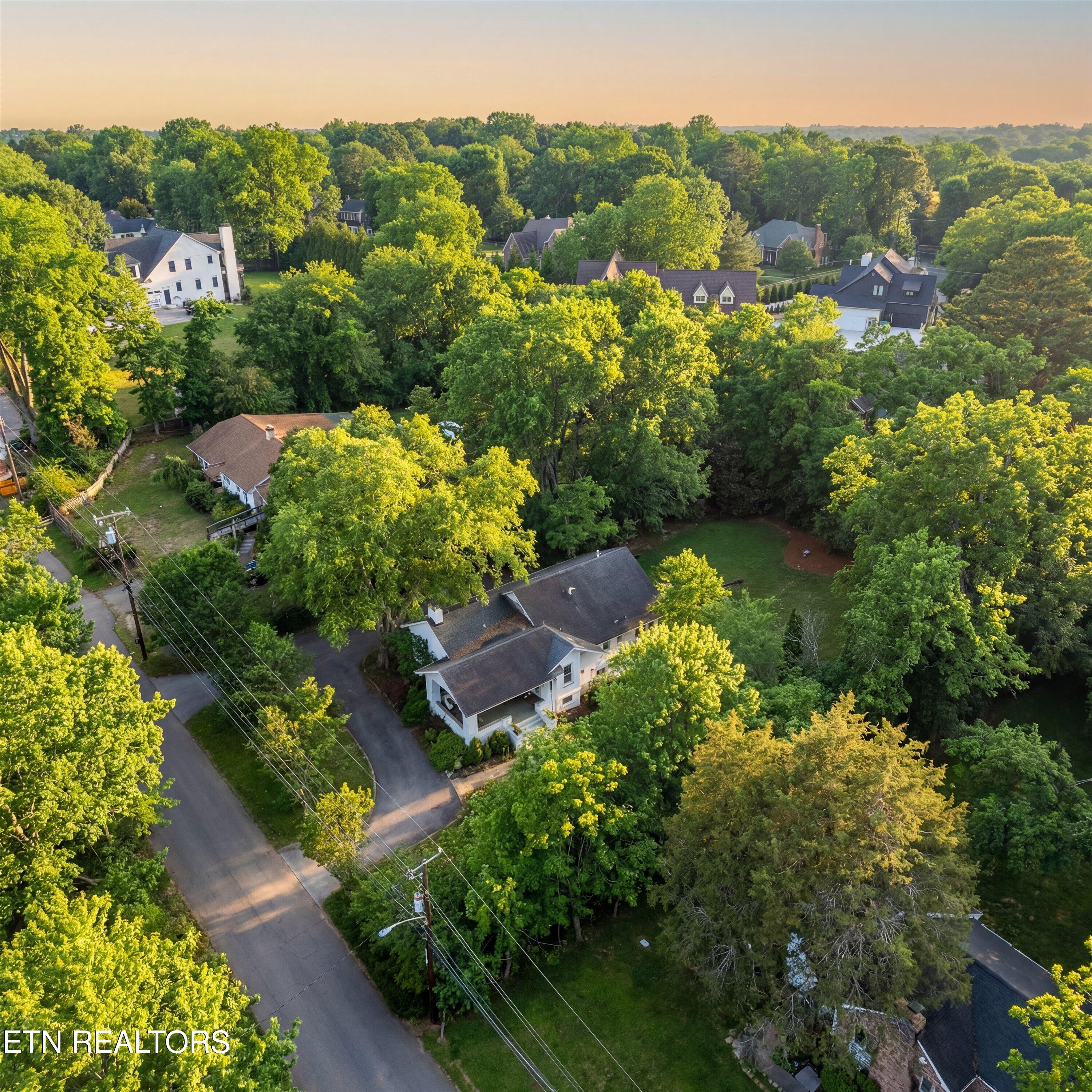 6911 Nubbin Ridge Drive