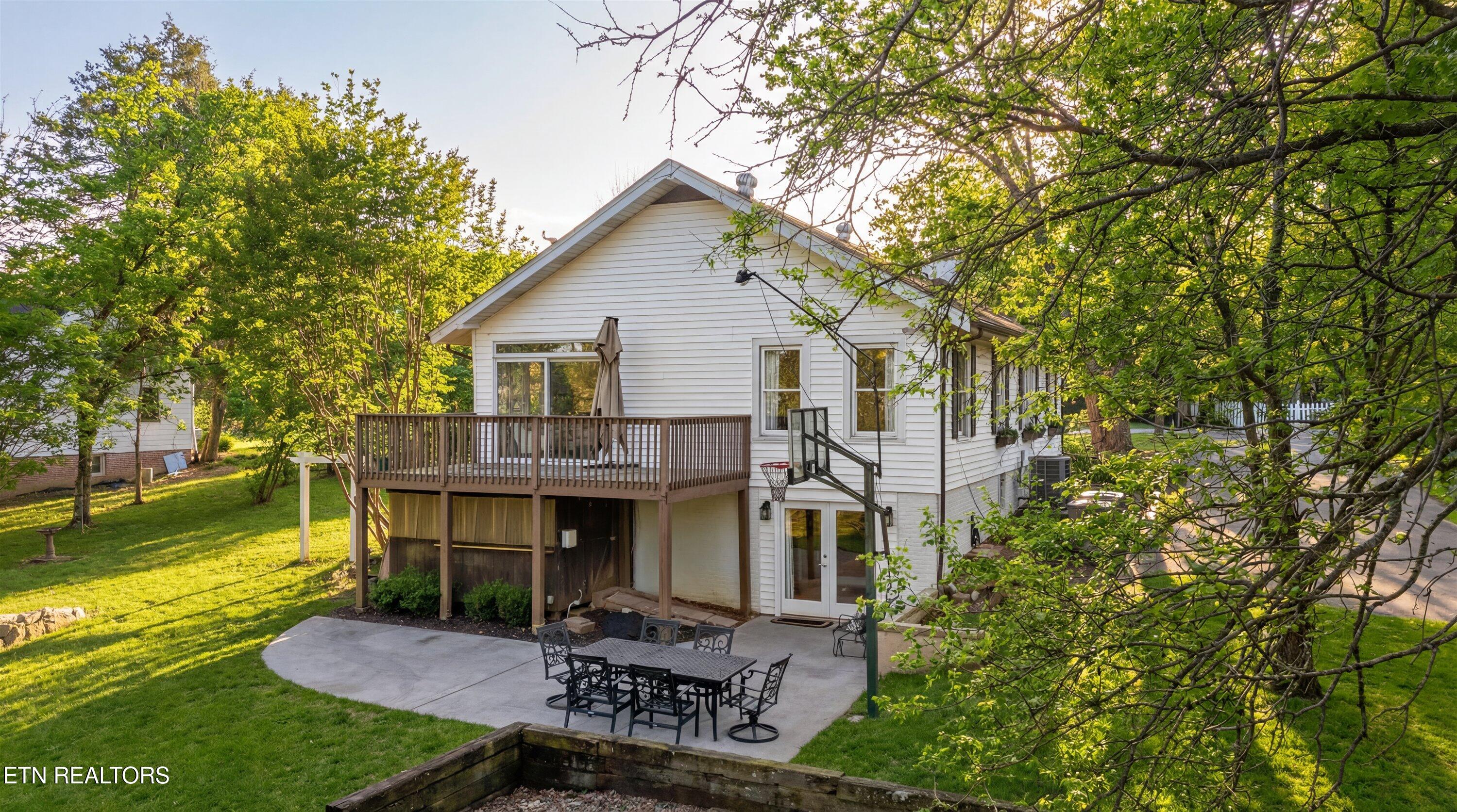 6911 Nubbin Ridge Drive