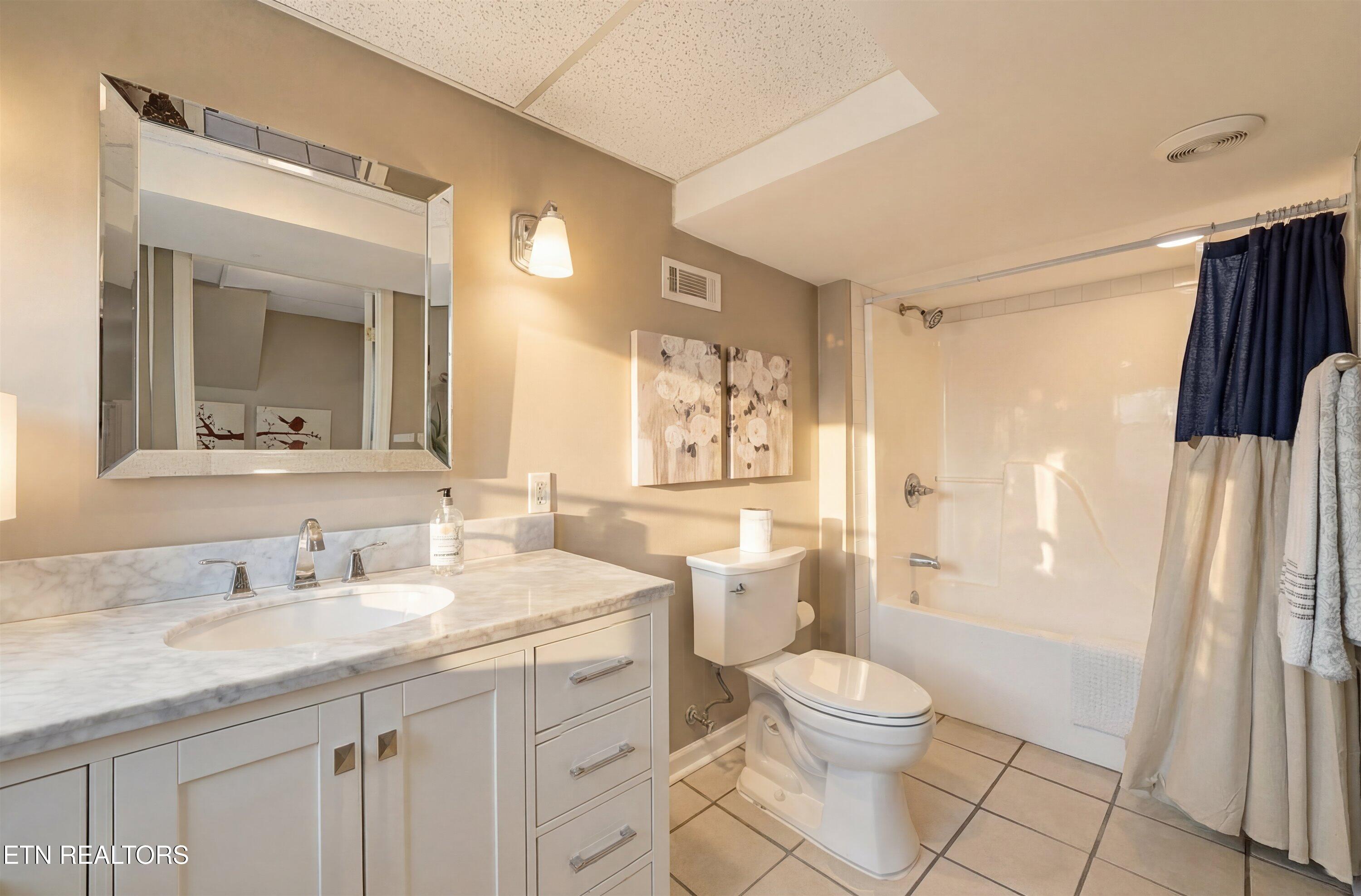 6911 Nubbin Ridge Drive