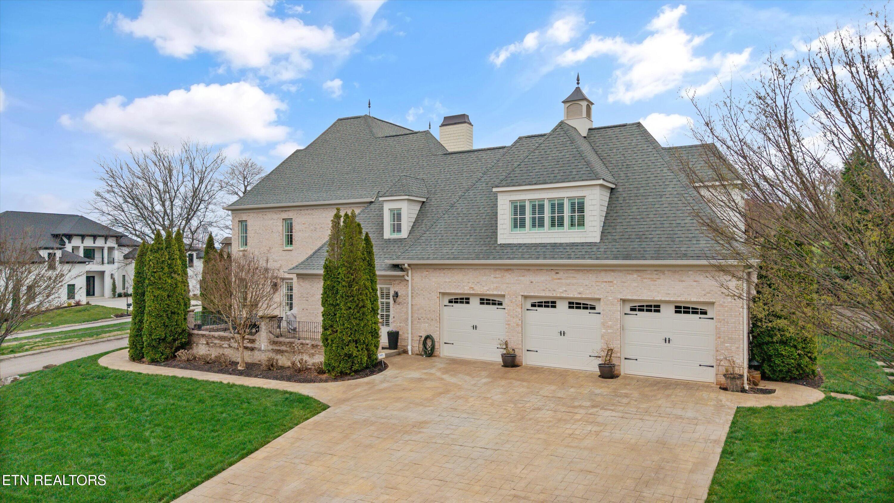 1440 Charlottesville Blvd