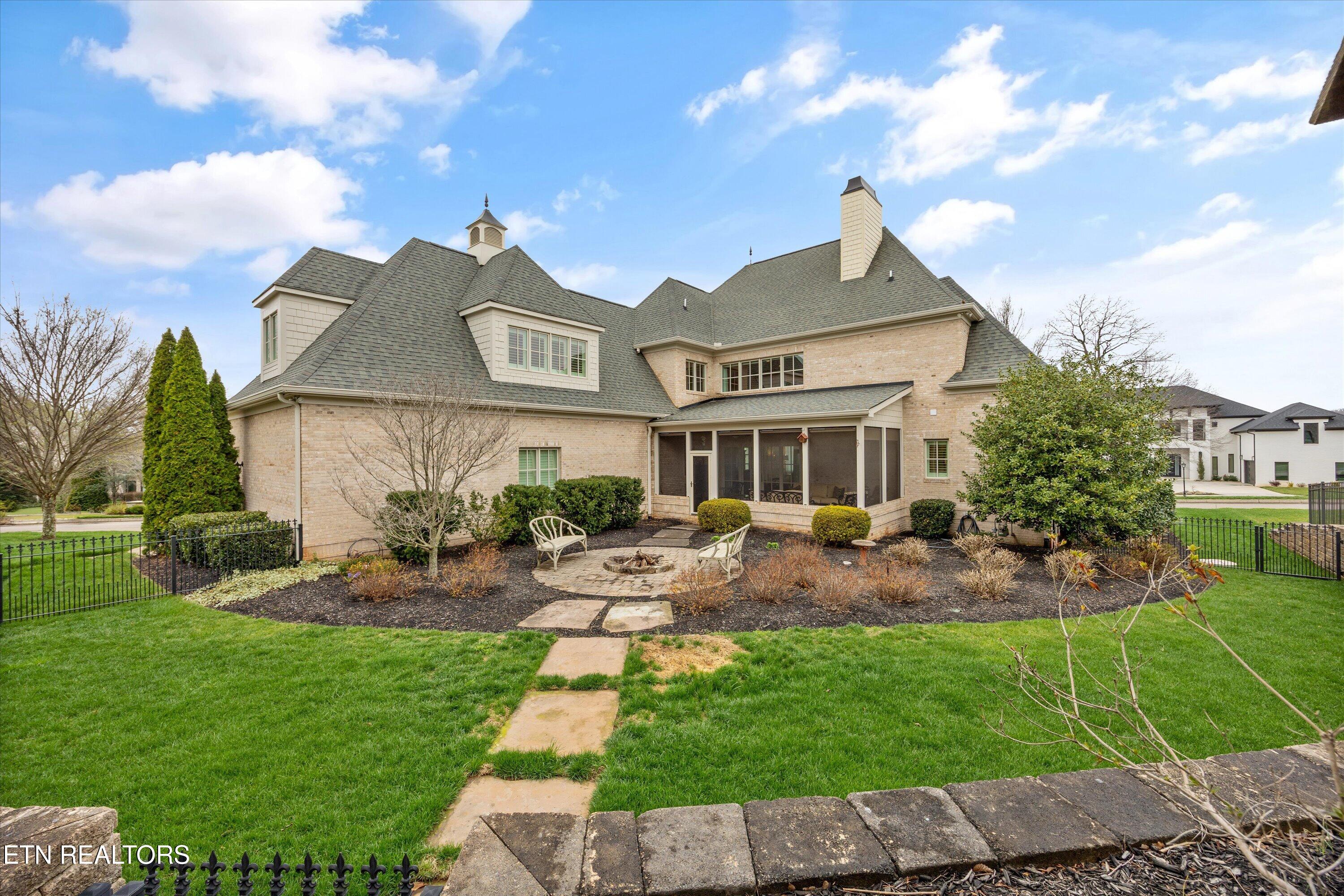 1440 Charlottesville Blvd