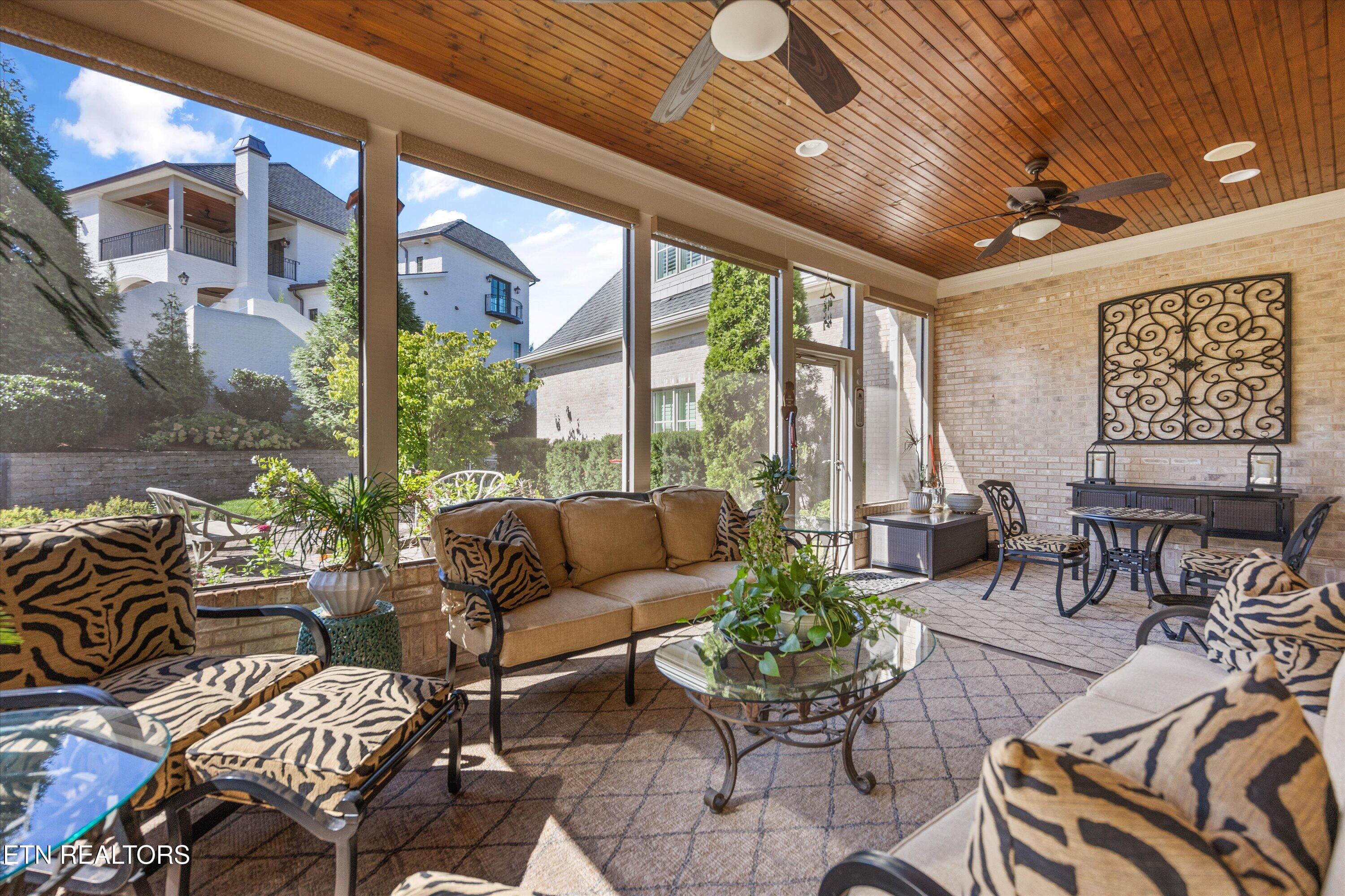 1440 Charlottesville Blvd