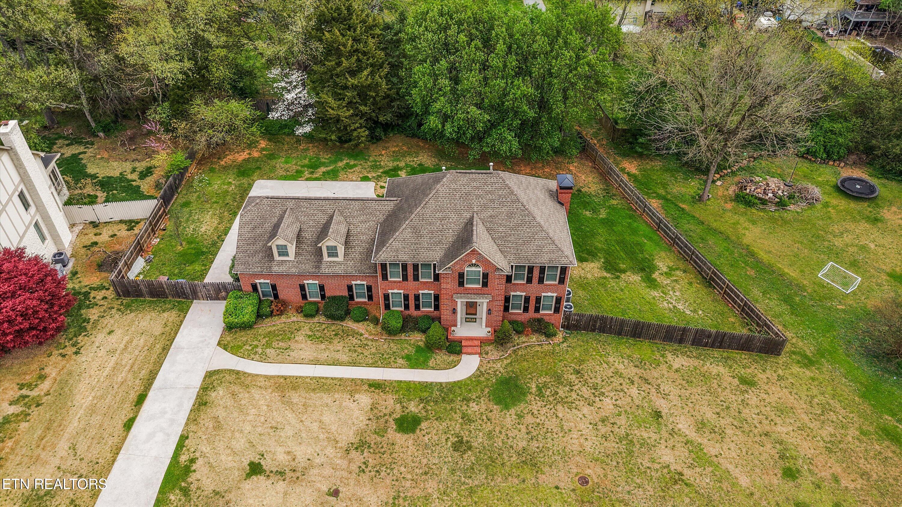 11901 Butternut Lane