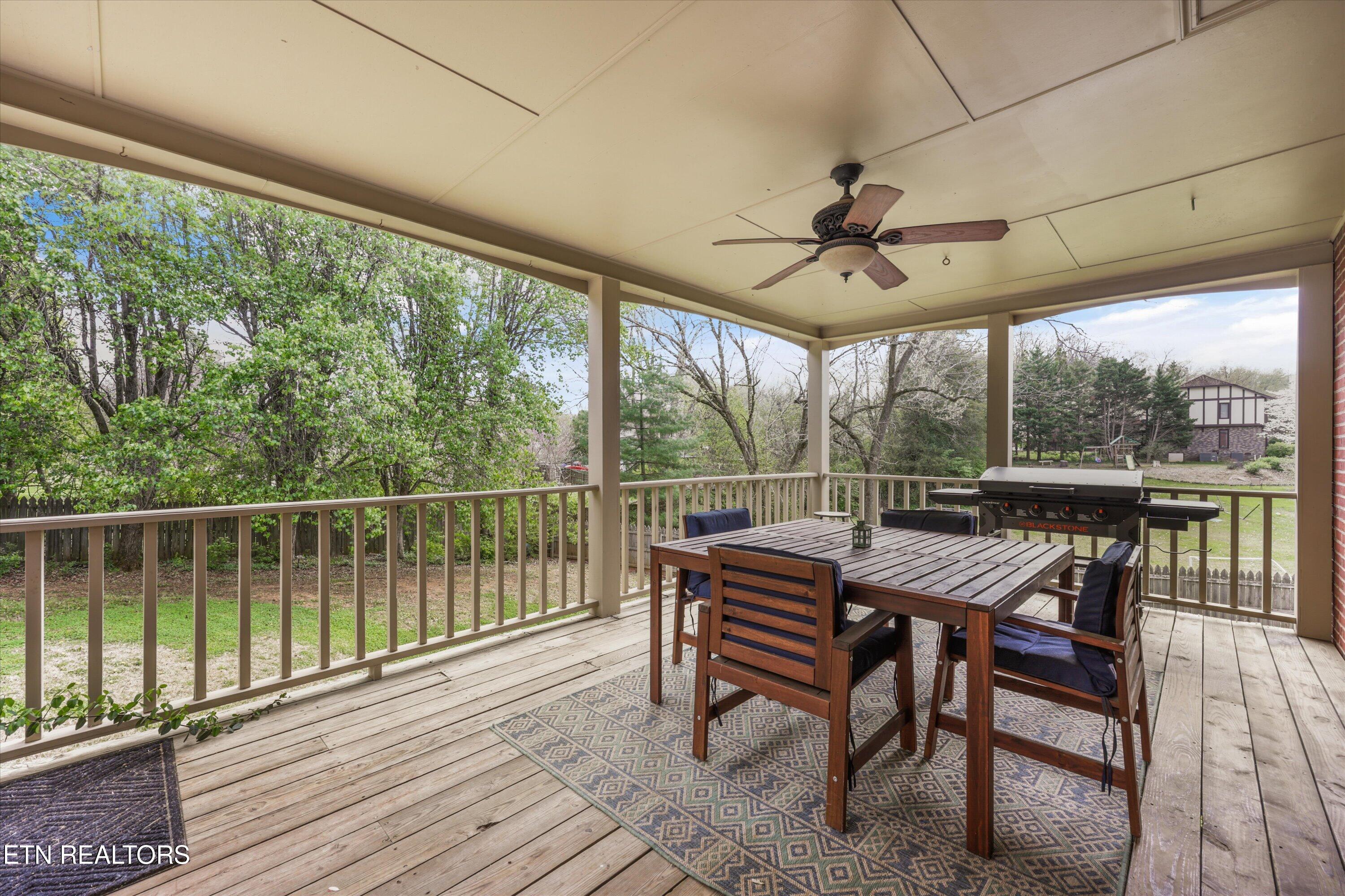 11901 Butternut Lane