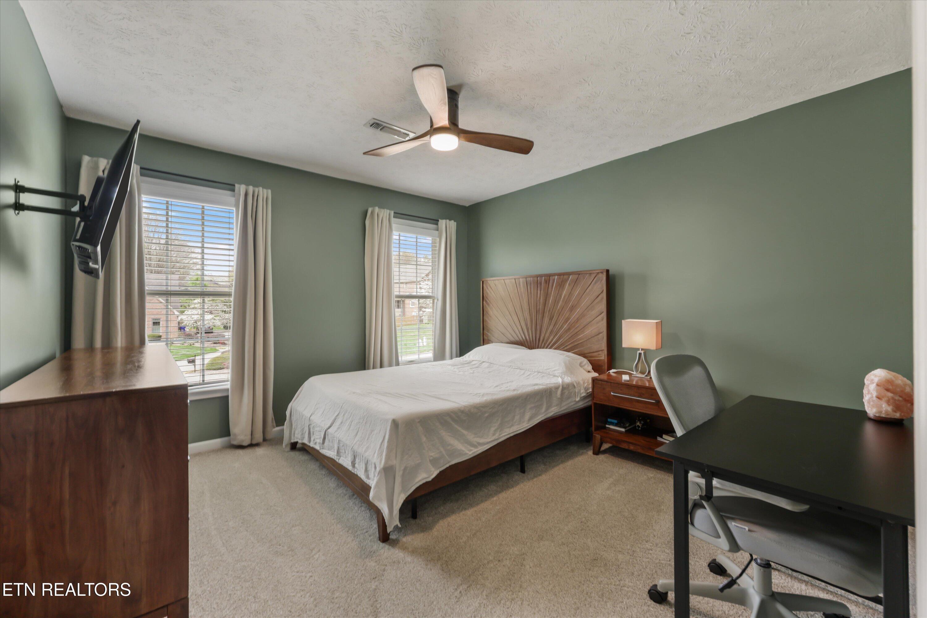 11901 Butternut Lane