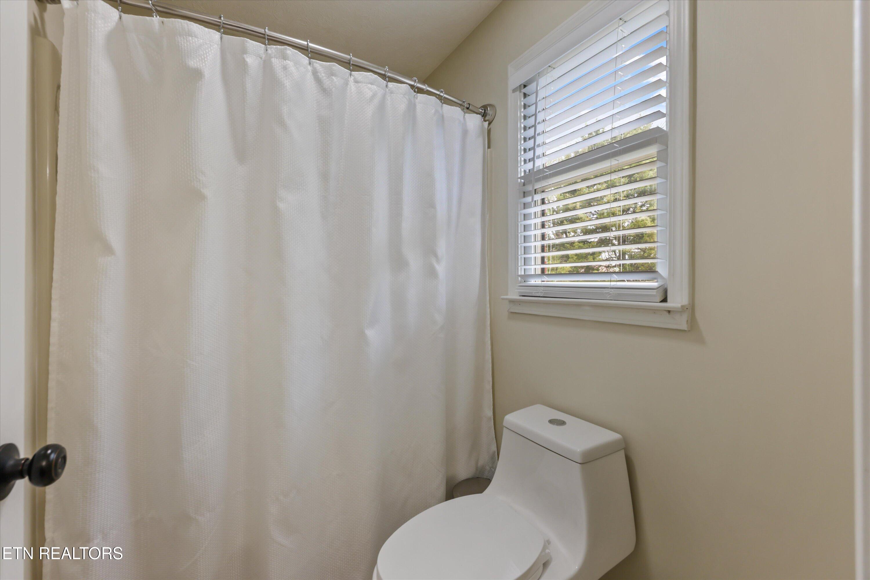 11901 Butternut Lane