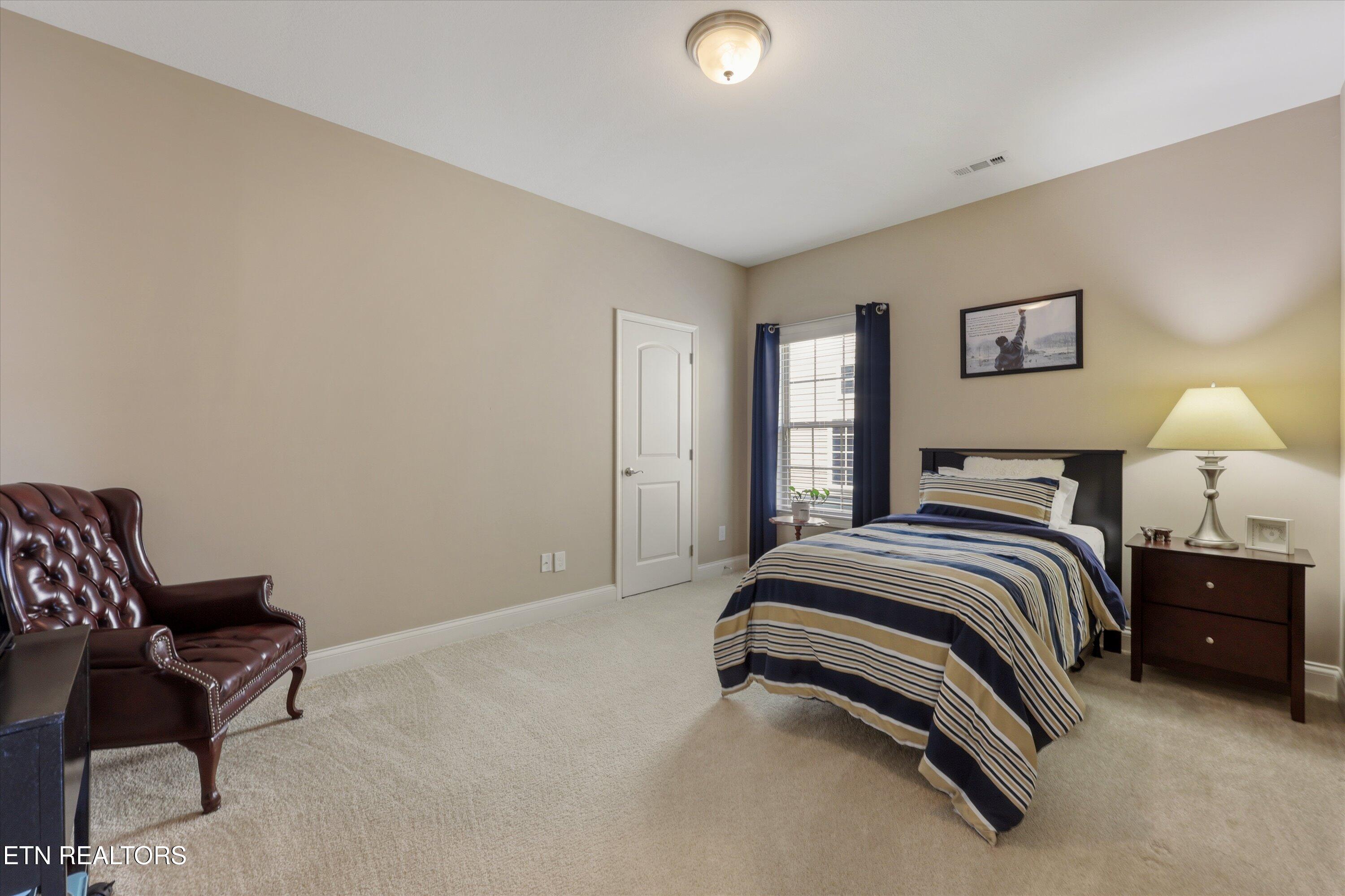 12732 Sailpointe Lane