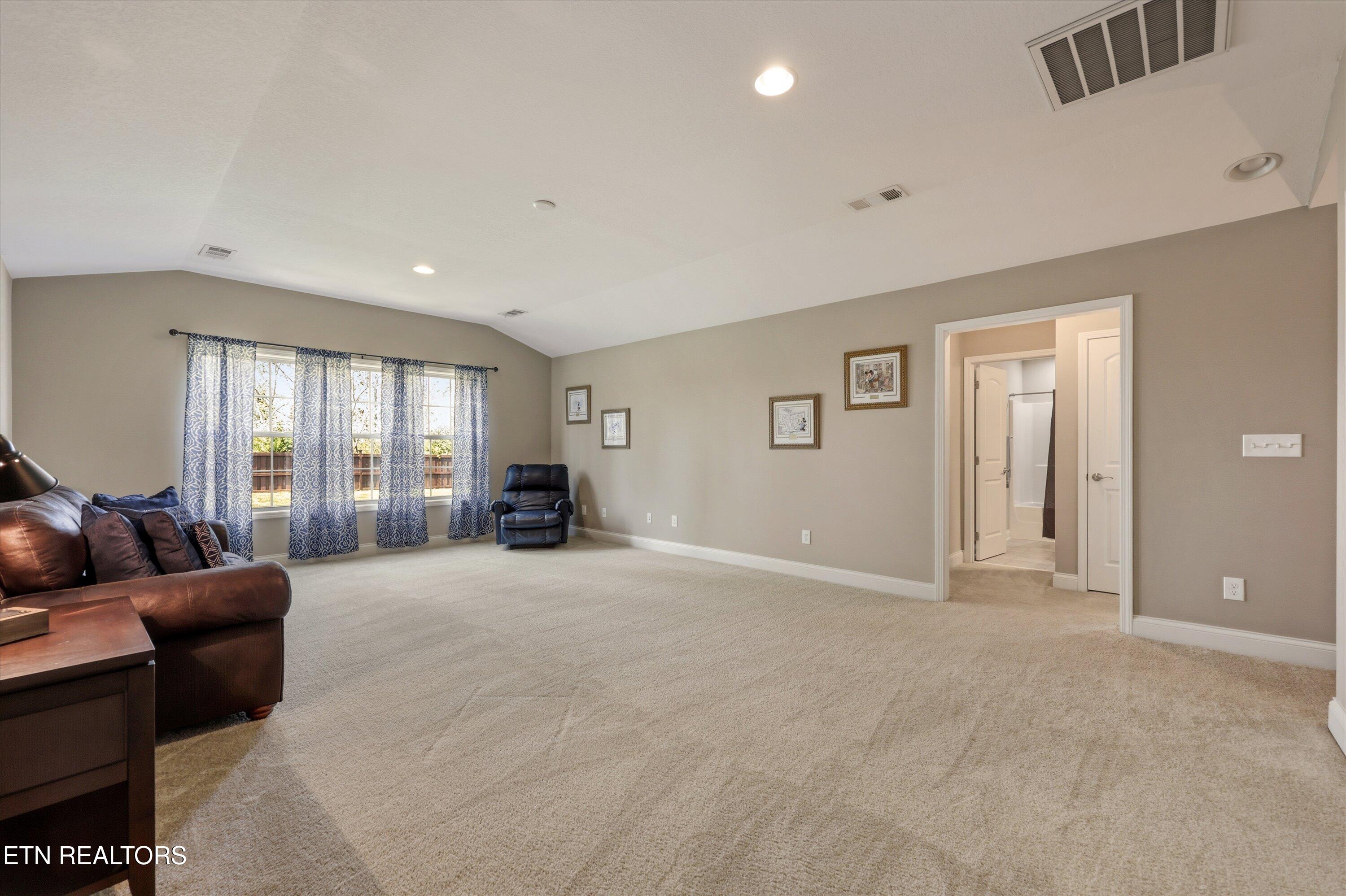 12732 Sailpointe Lane