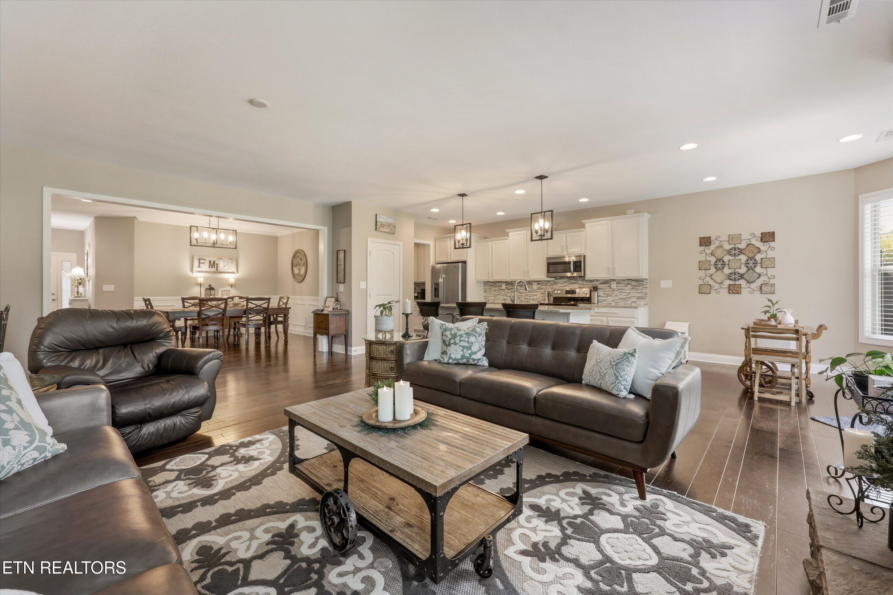 12732 Sailpointe Lane