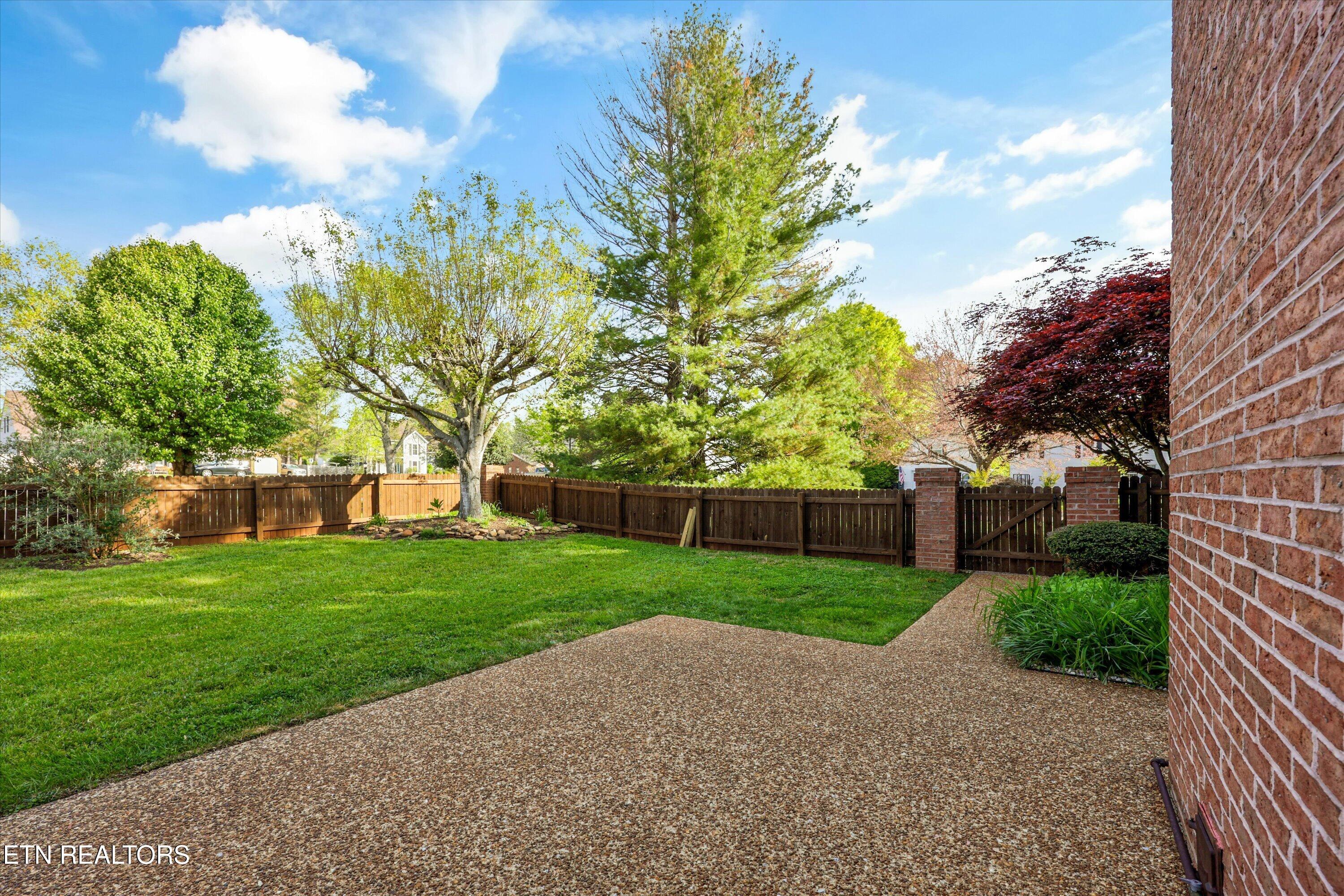 7601 Holcombridge Blvd