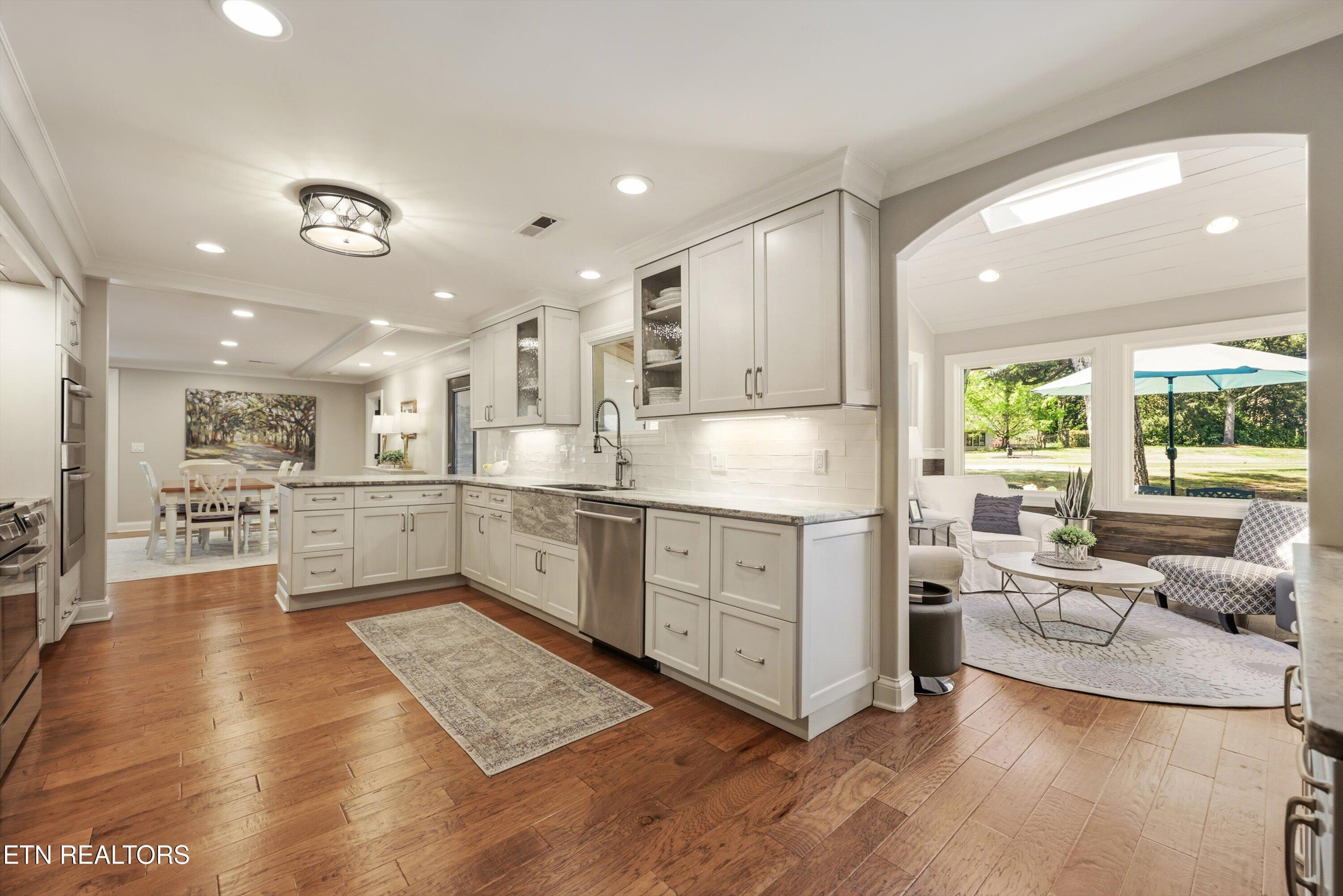 501 Crippled Mule Point