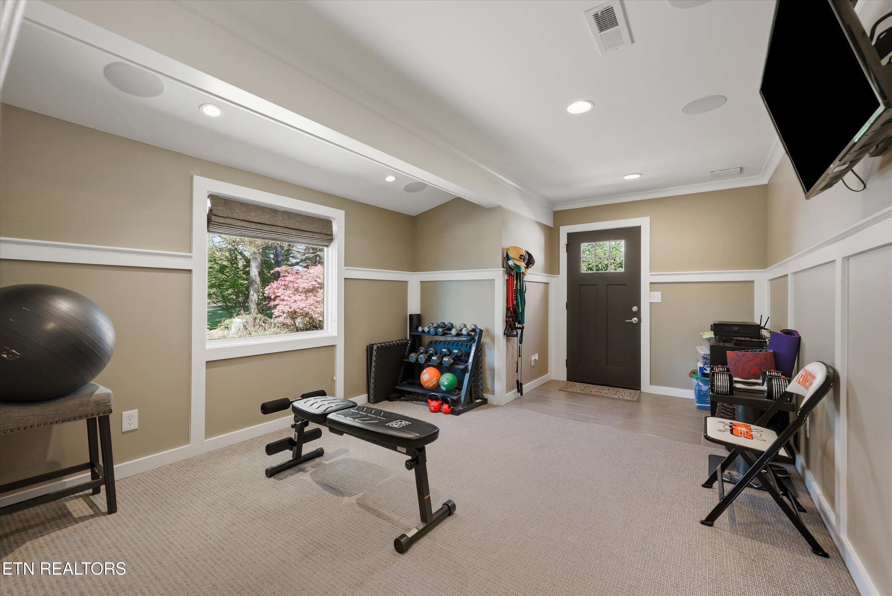 501 Crippled Mule Point