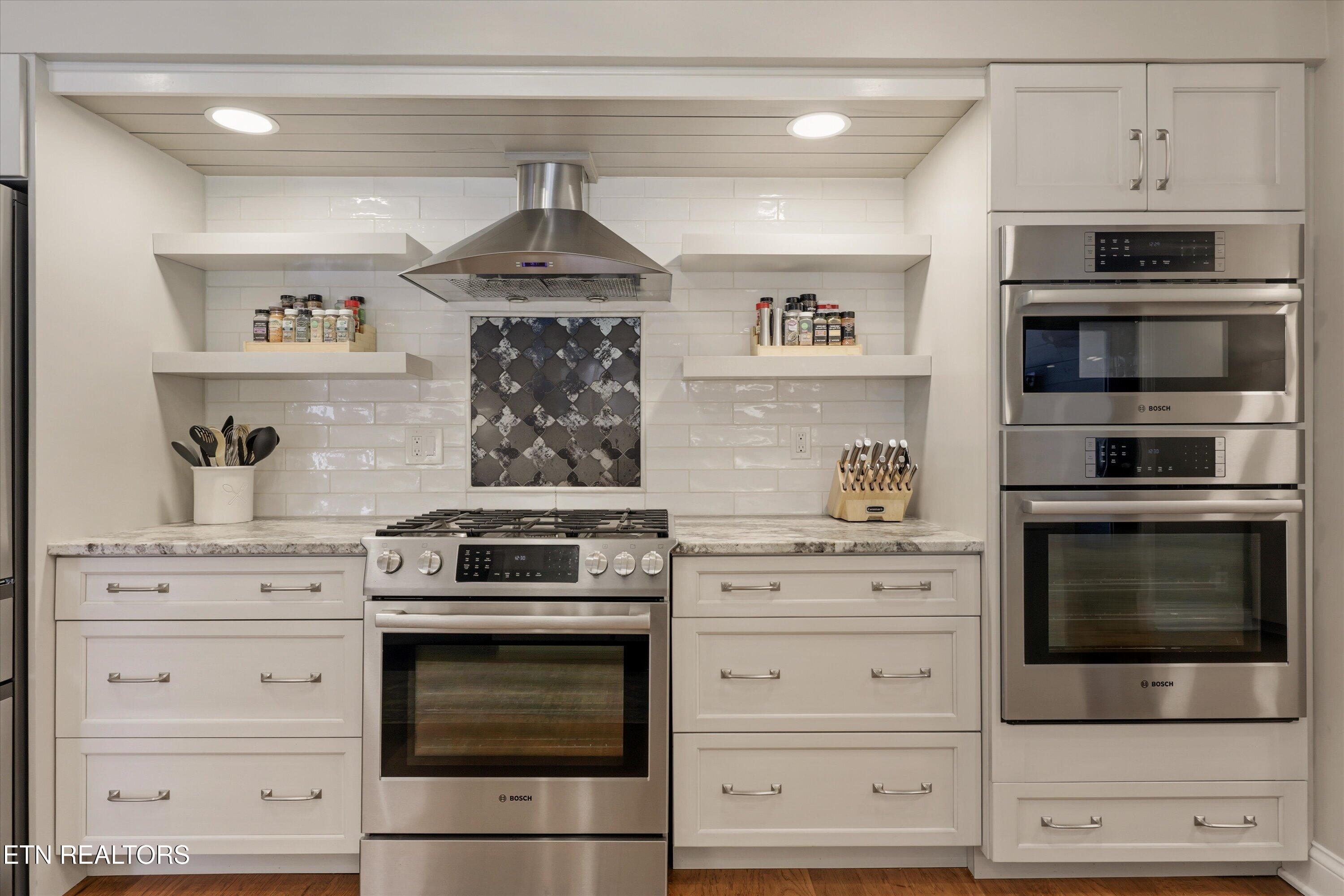 501 Crippled Mule Point