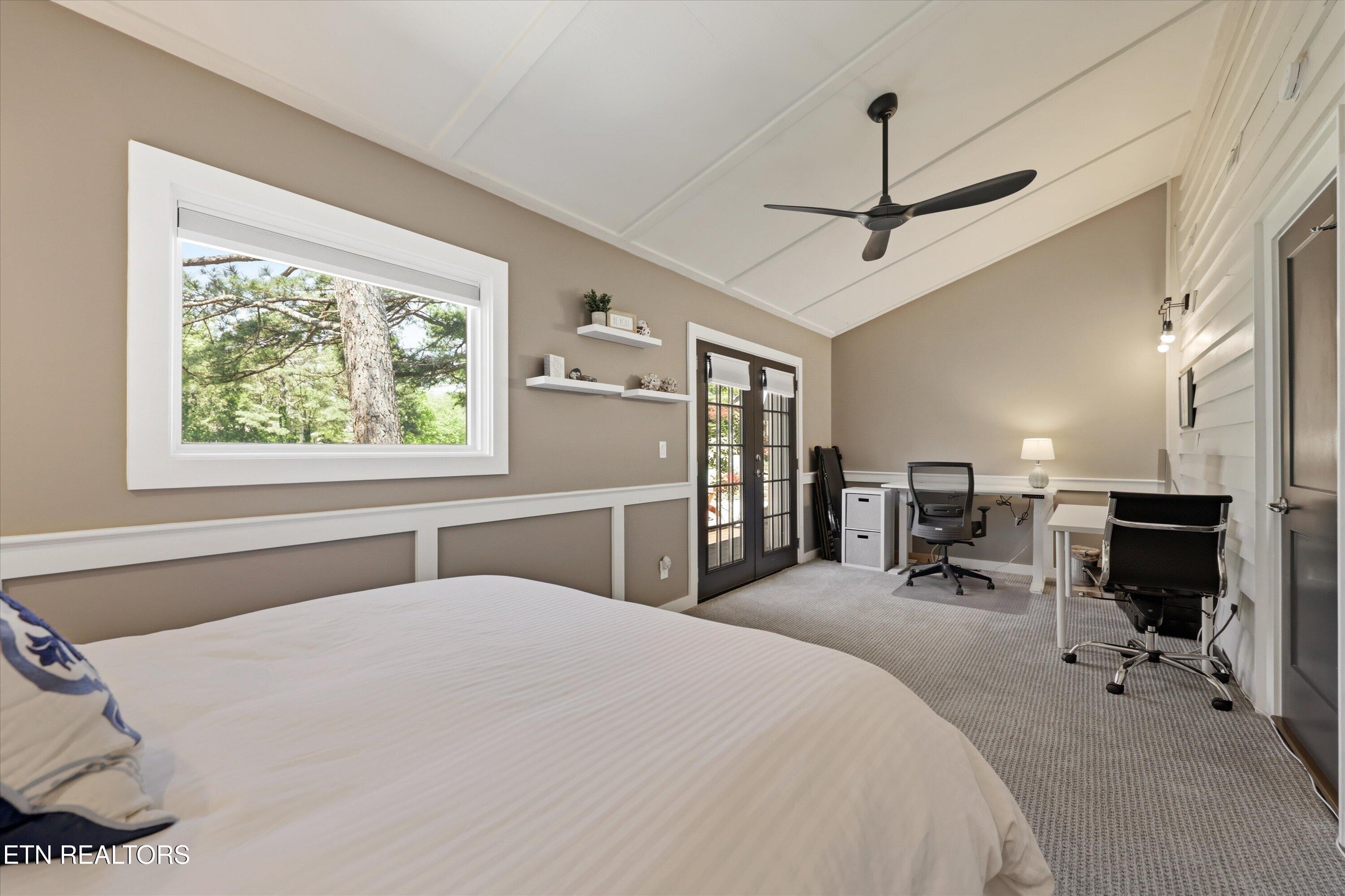 501 Crippled Mule Point