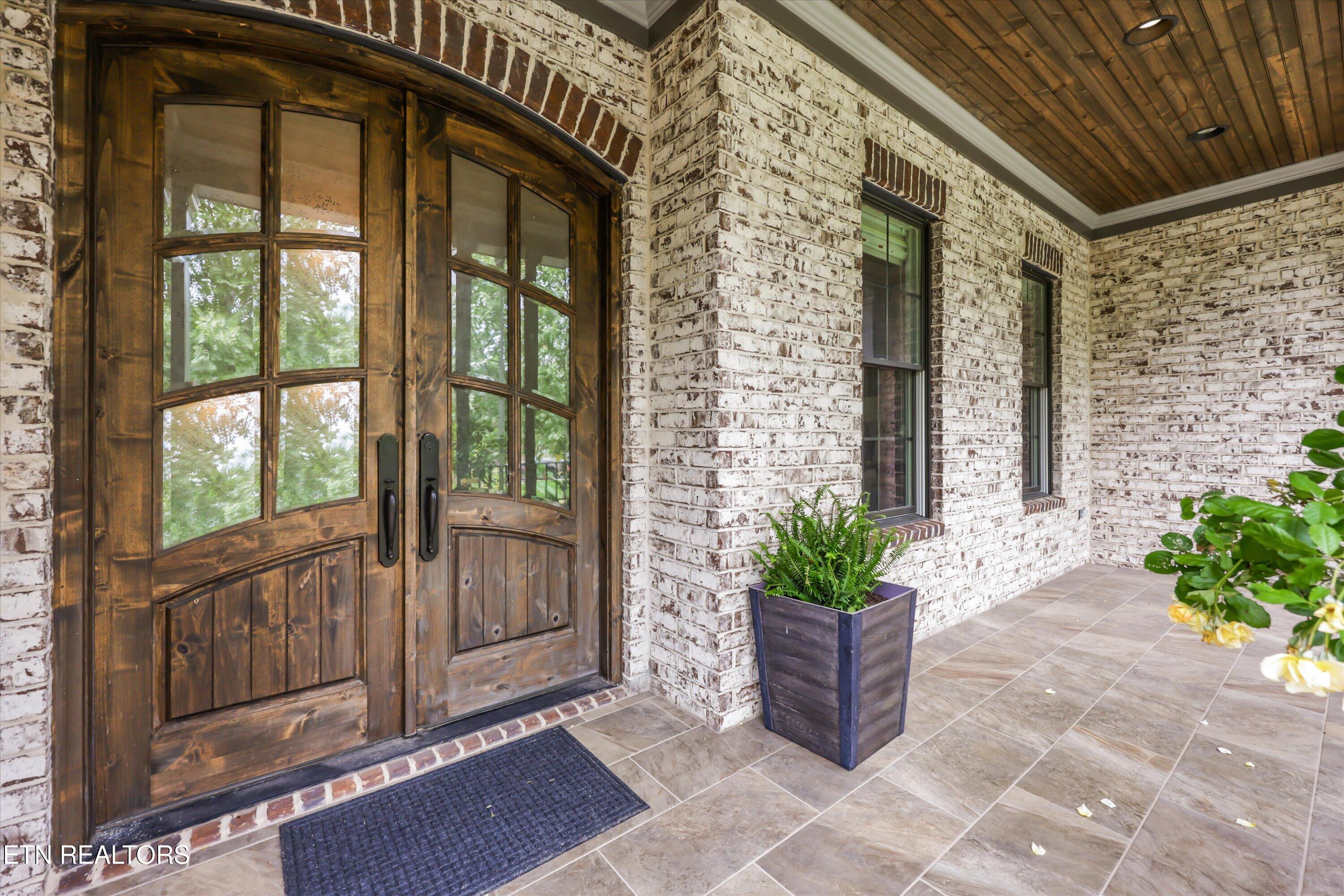 501 Lone Willow Drive