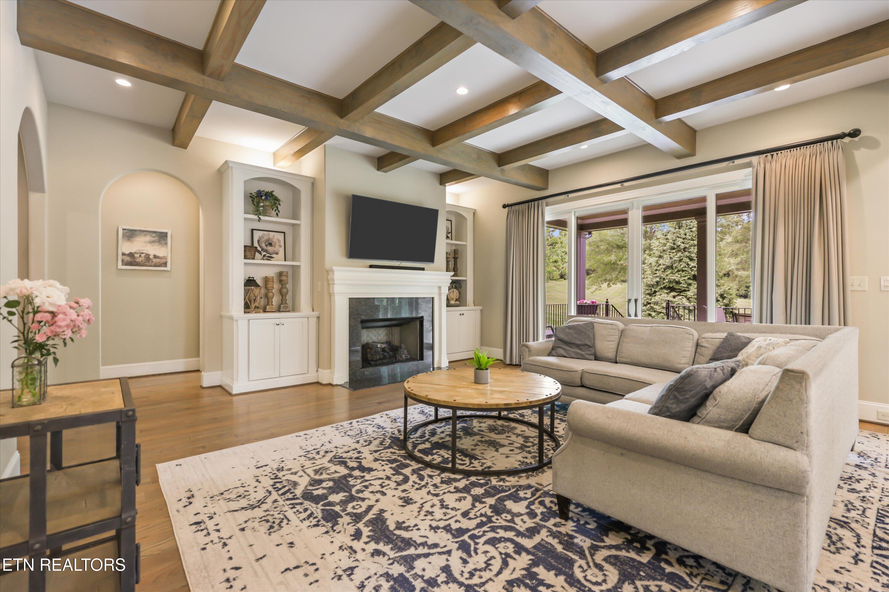 501 Lone Willow Drive
