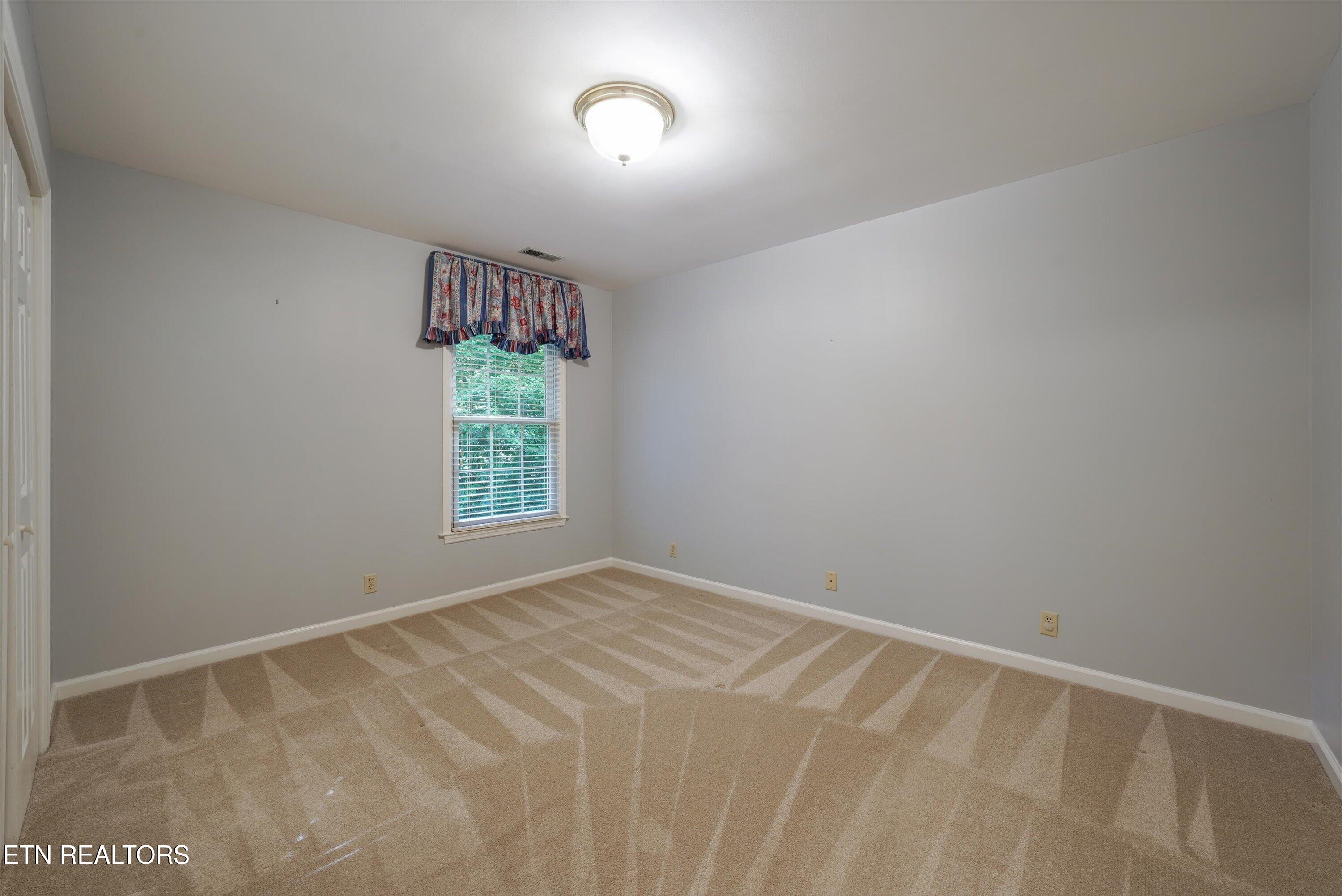704 El Monte Circle