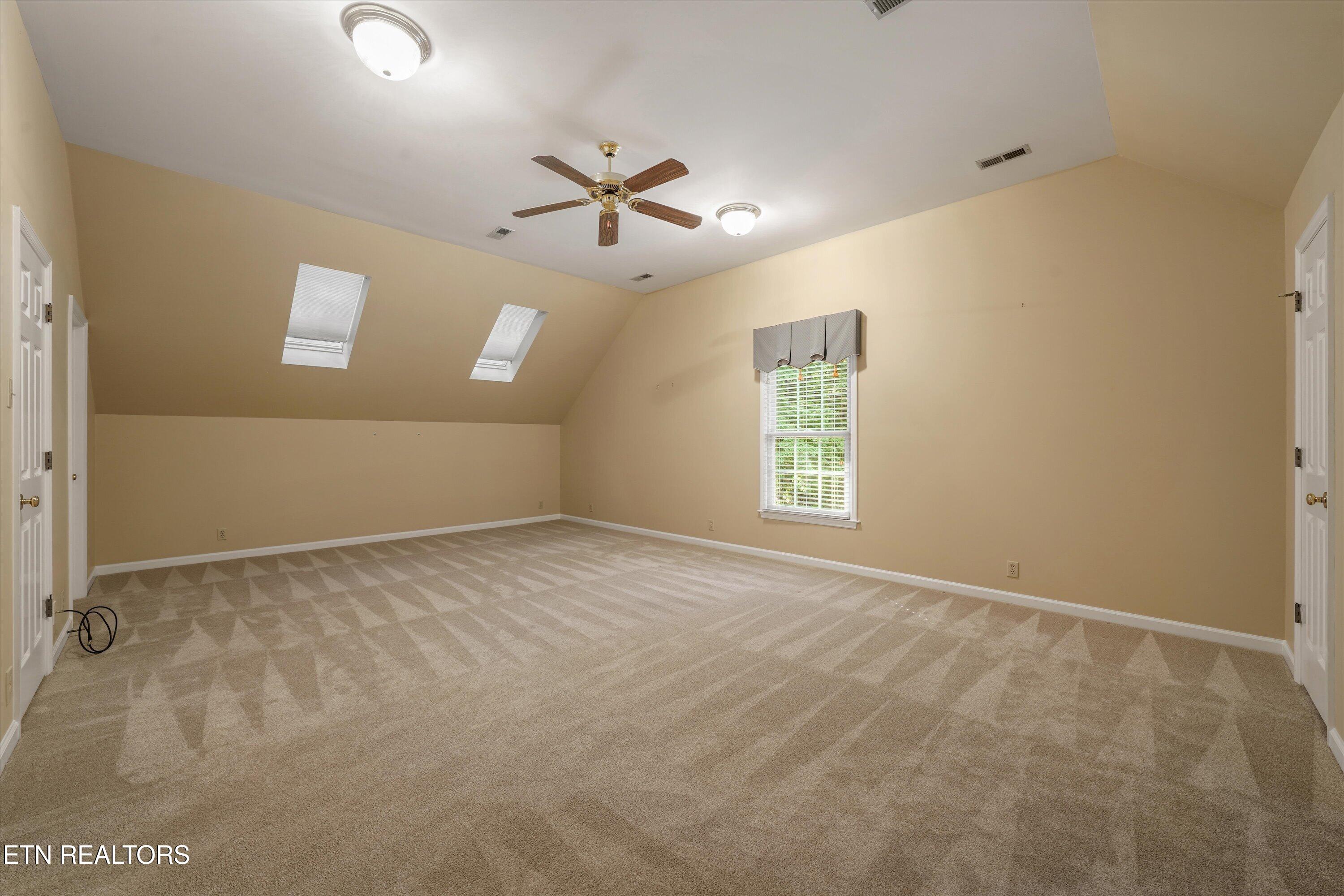 704 El Monte Circle