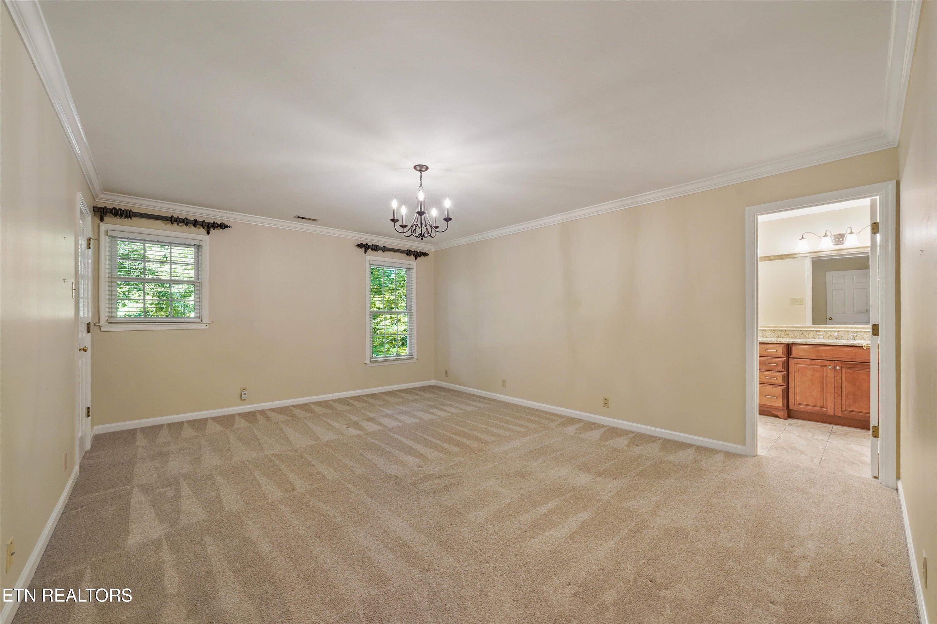 704 El Monte Circle