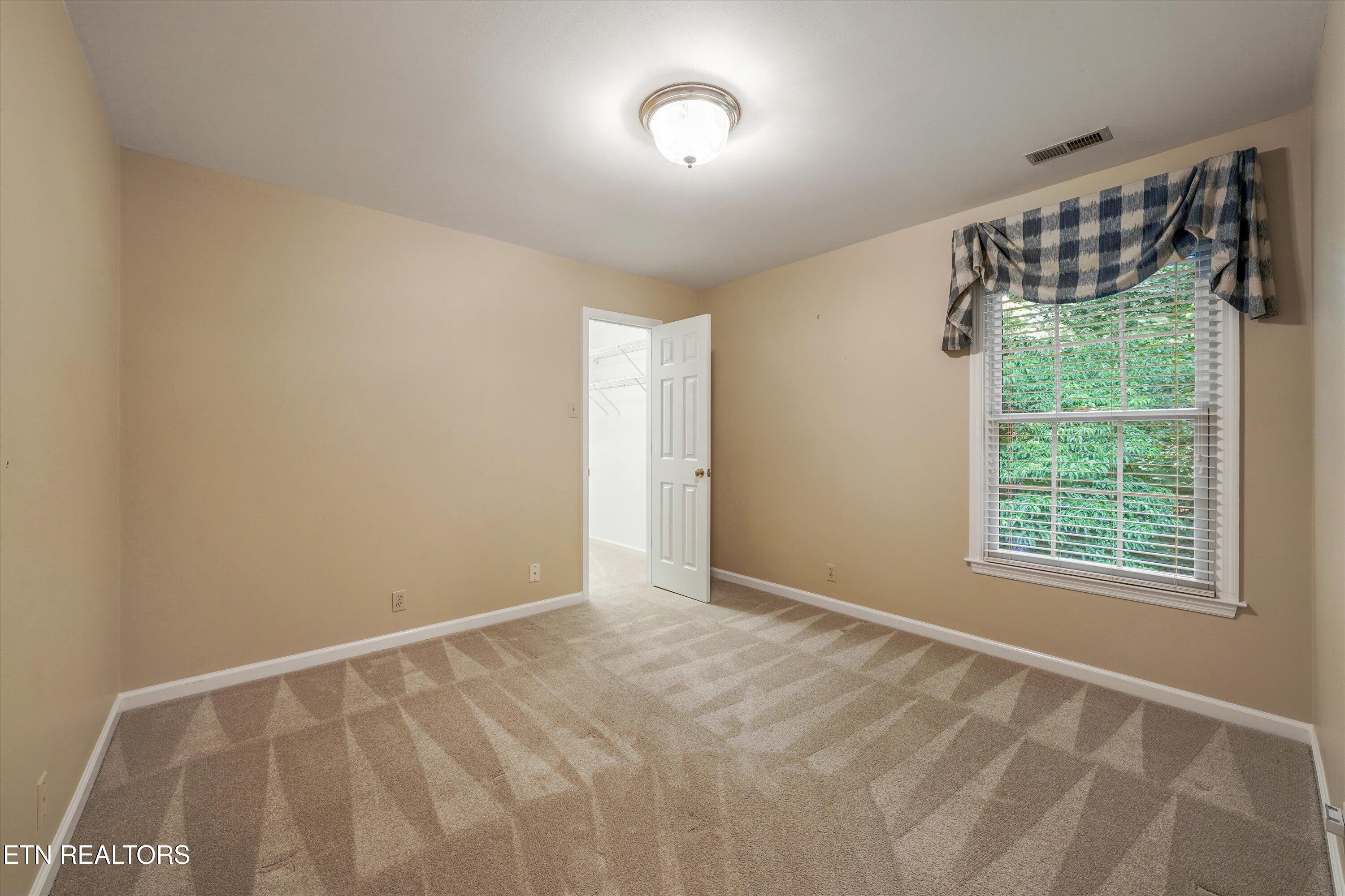 704 El Monte Circle