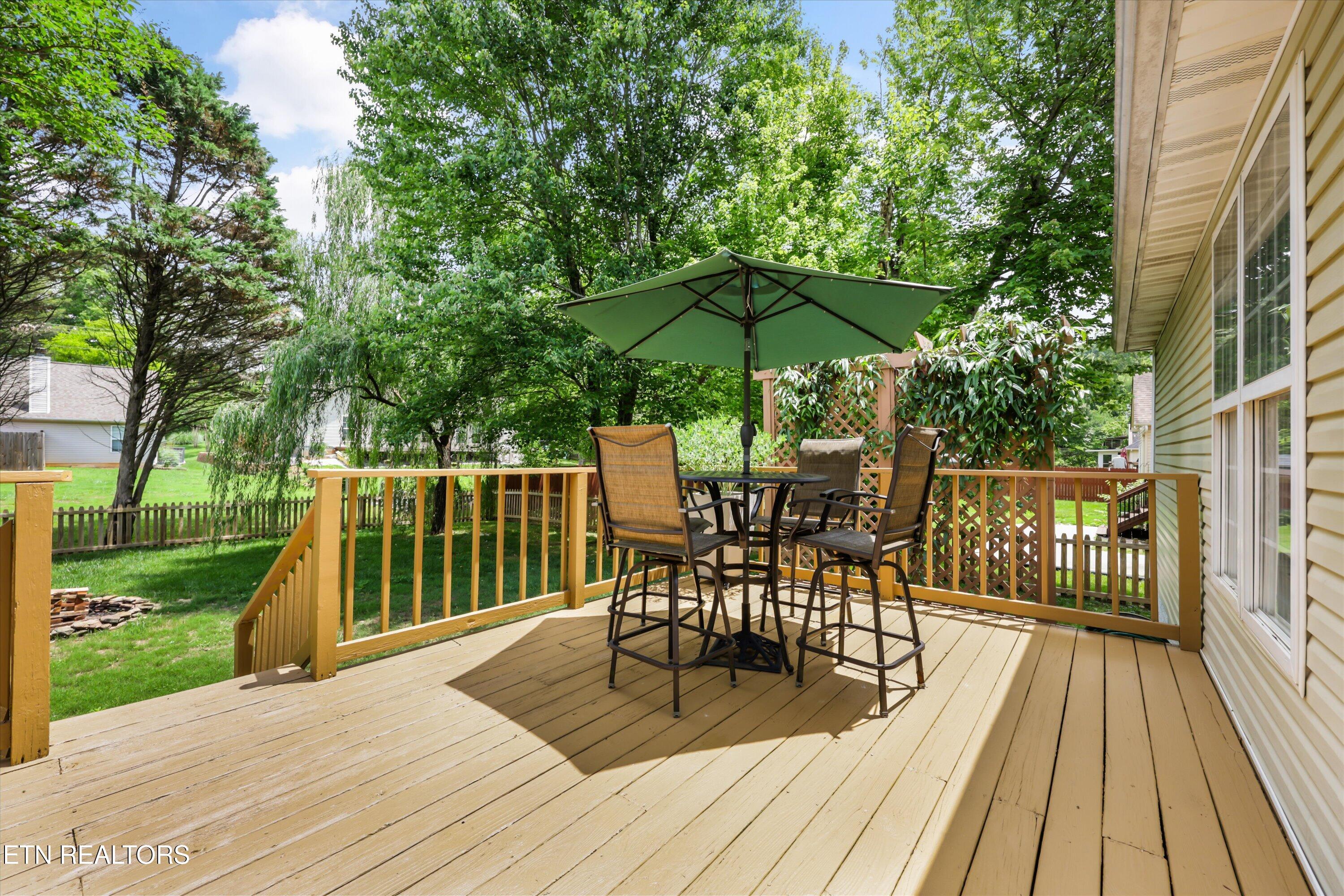 2369 Conners Creek