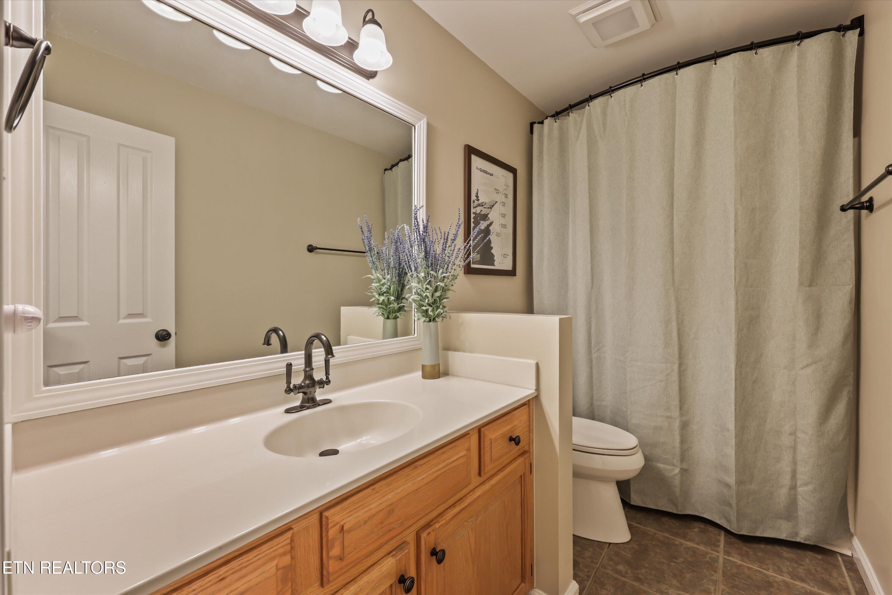 2369 Conners Creek