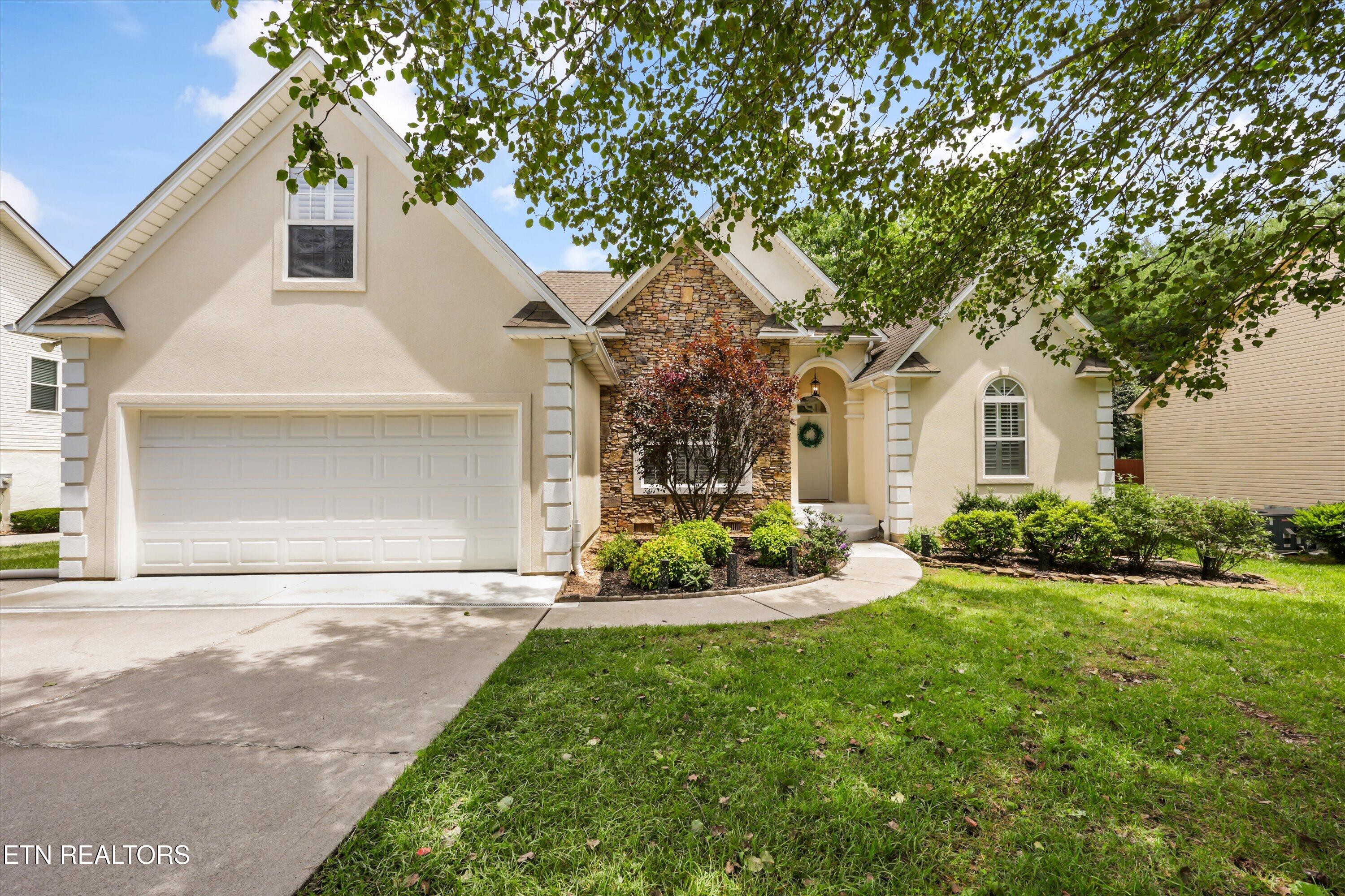 2369 Conners Creek