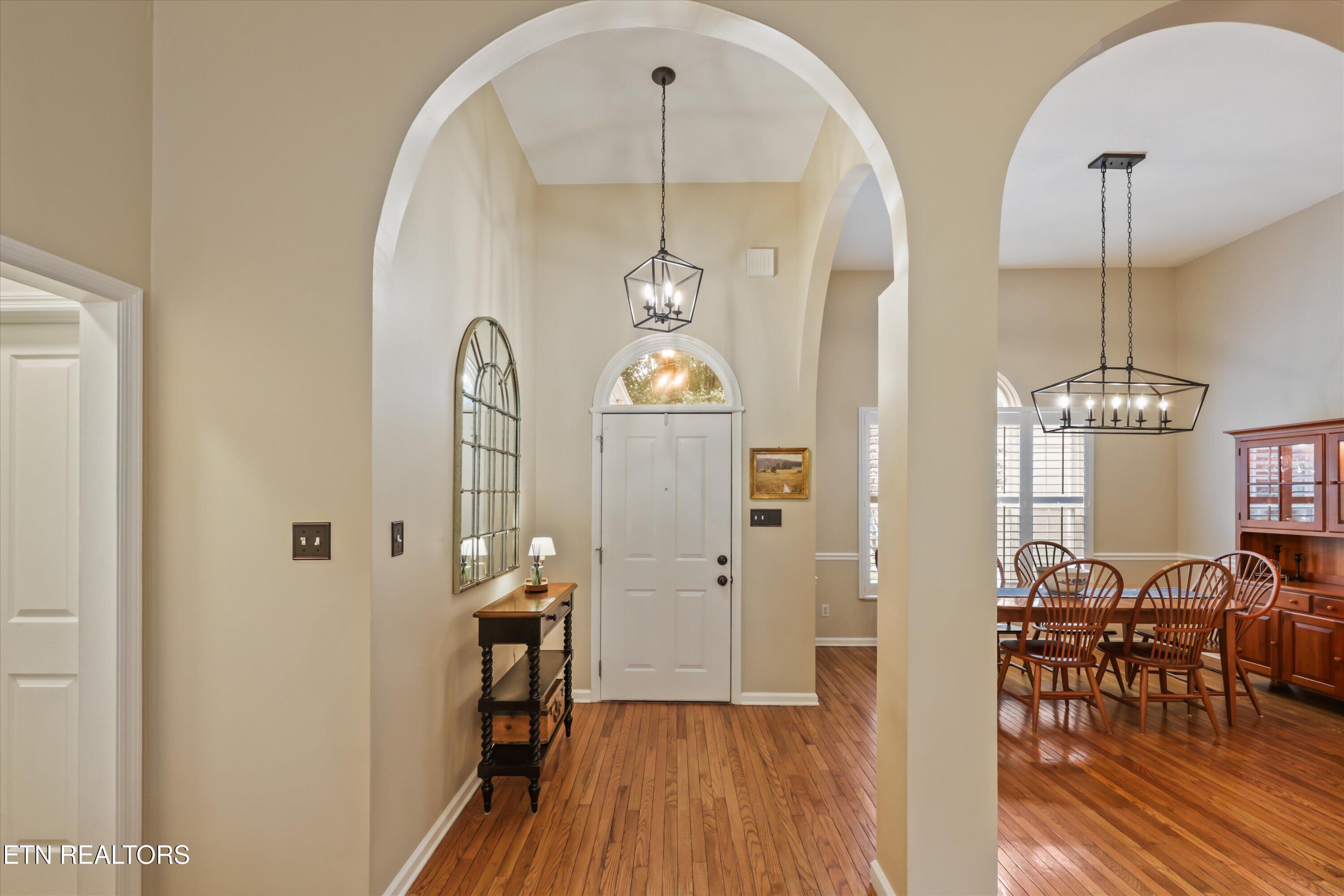 2369 Conners Creek