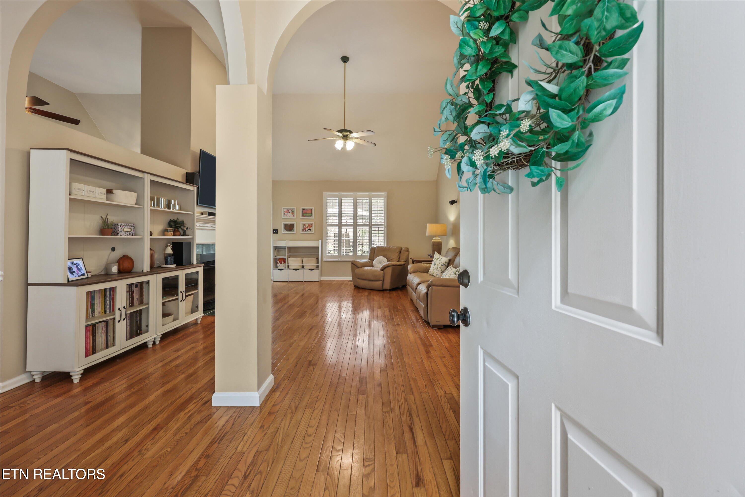 2369 Conners Creek
