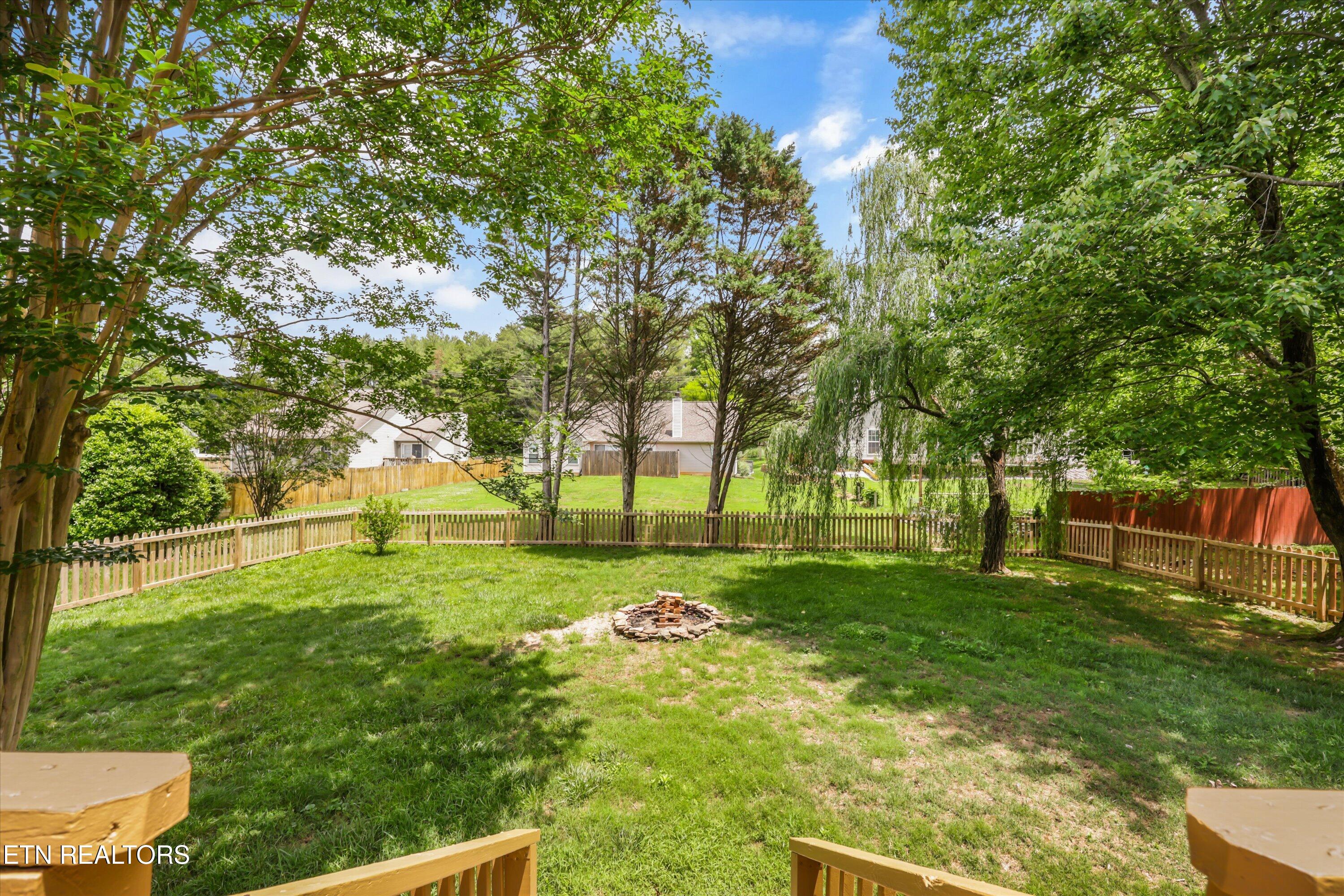 2369 Conners Creek