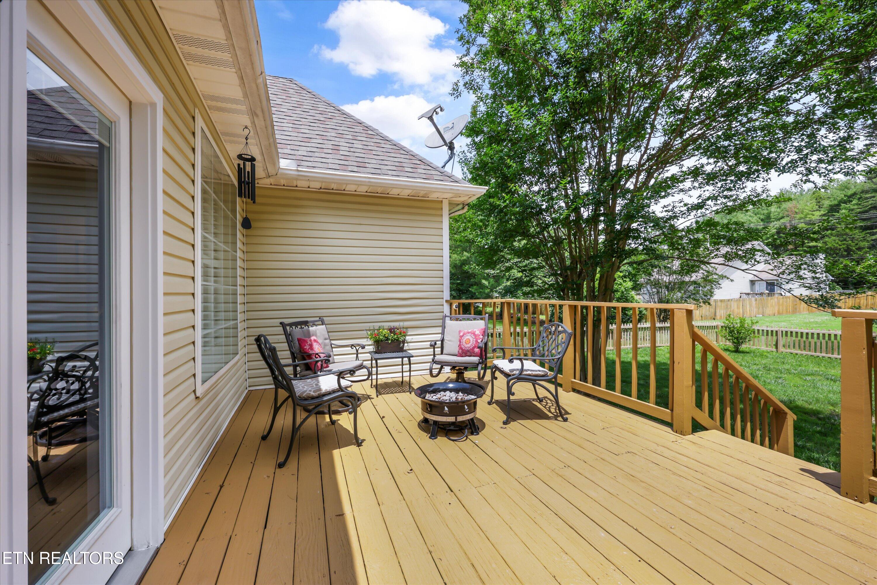 2369 Conners Creek