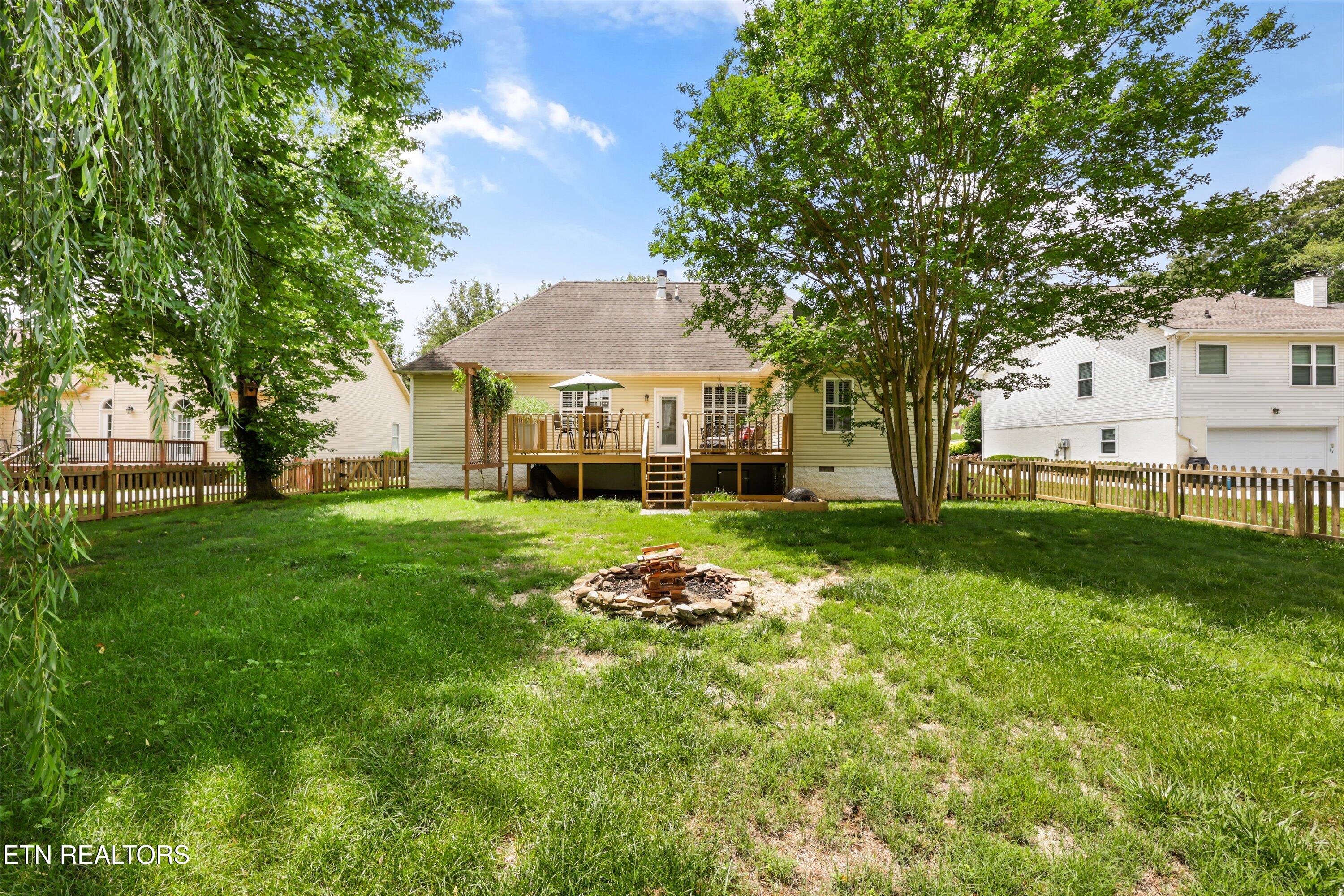 2369 Conners Creek