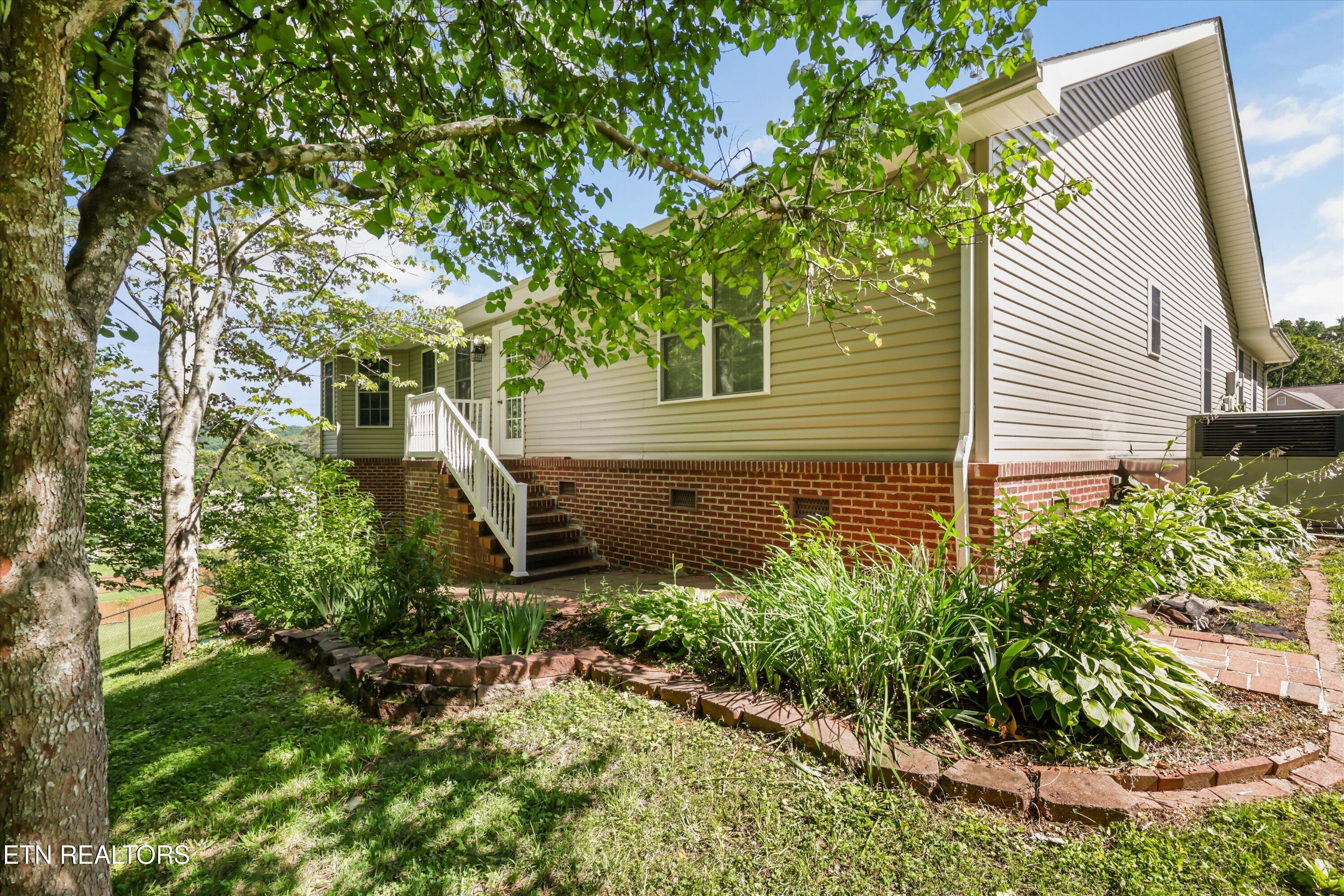 314 Homestead Court