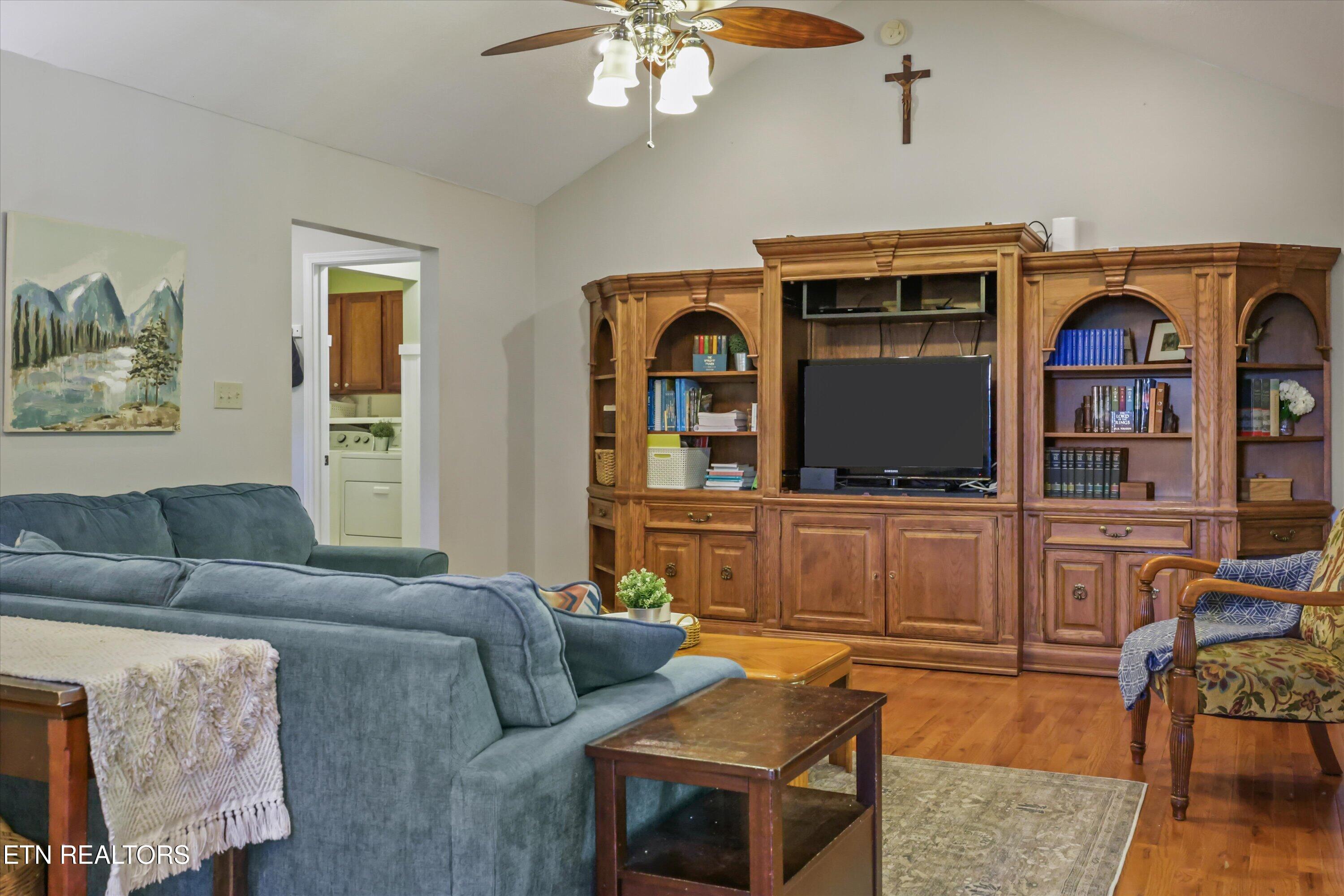 314 Homestead Court