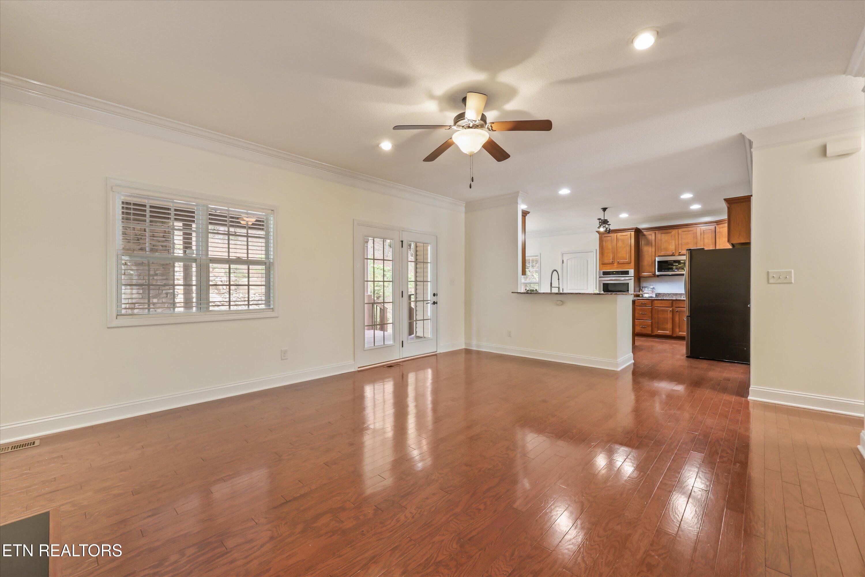 8407 Harbor Cove Drive